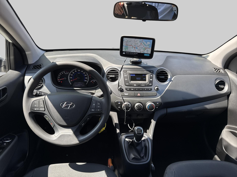 Hyundai i10 1.0i Comfort — photo 5