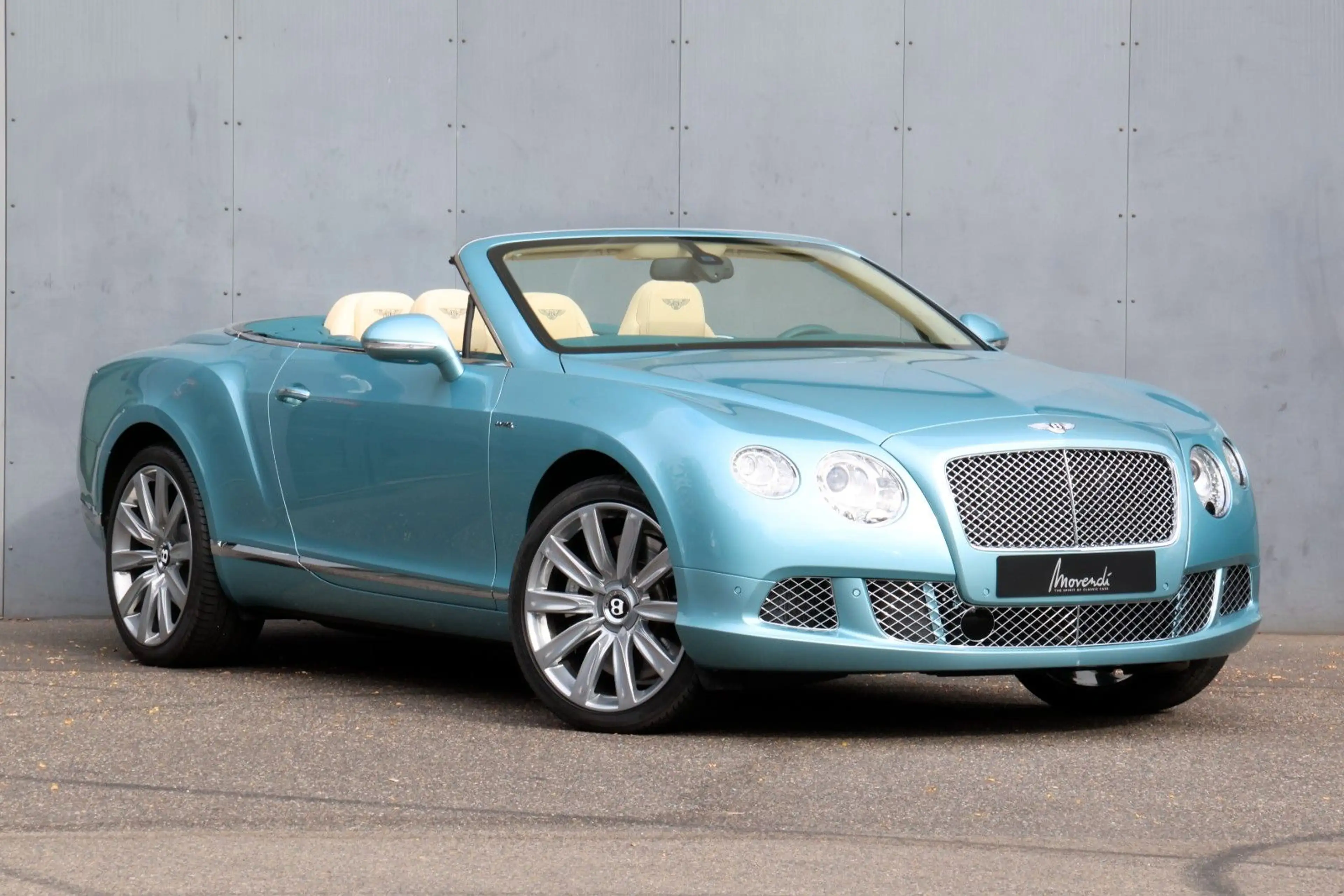 Bentley Continental GT 6.0 W12 4WD Automatik Convertible