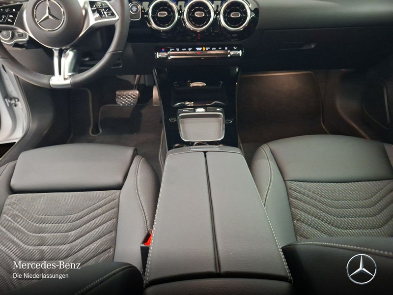 Mercedes-Benz A 250 e PROGRESSIVE+LED+KAMERA+TOTW+8G — photo 15