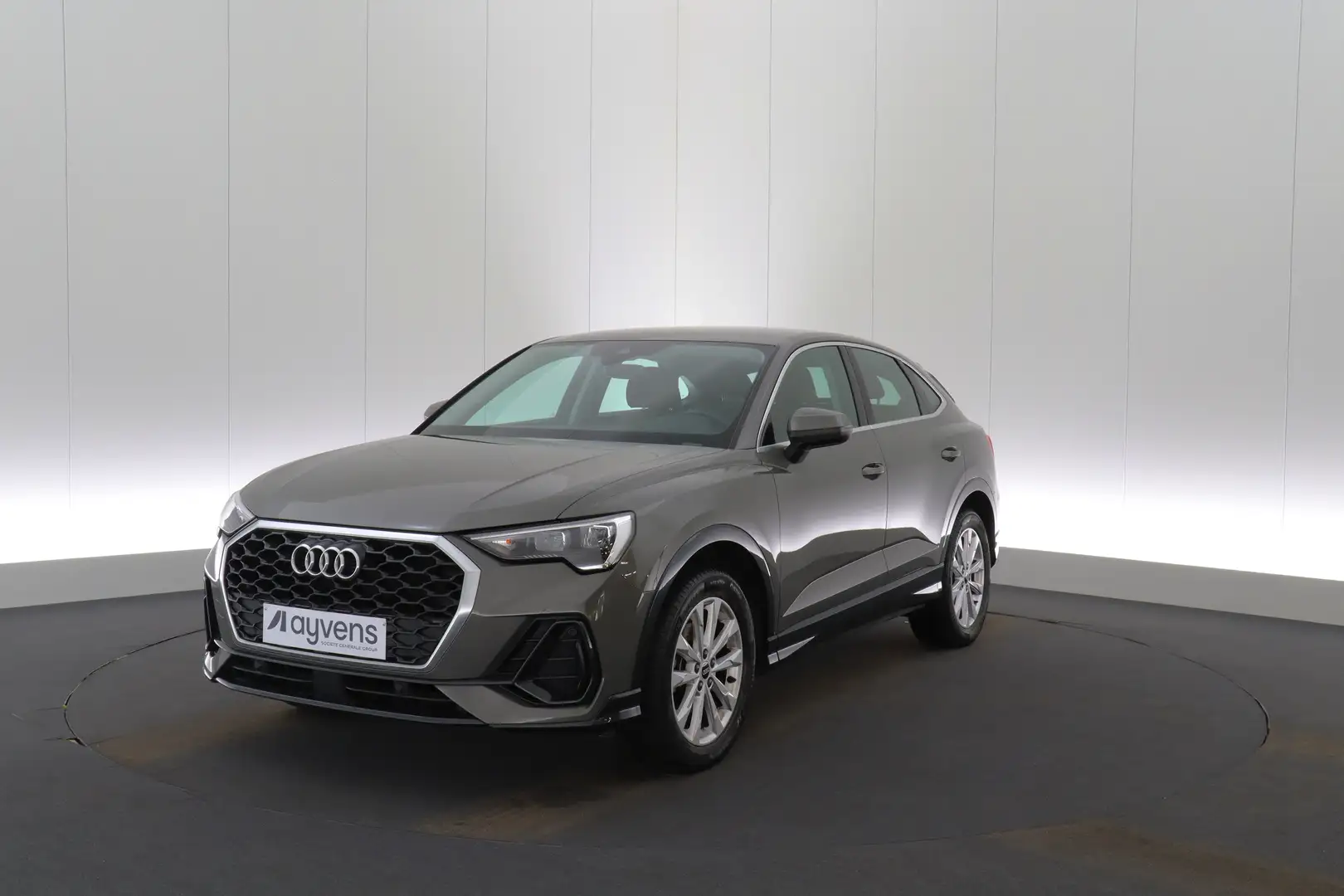 Audi Q3 Sportback 35 TFSI Business+ LEDER/CUIR LED GPS PDC Gris - 1
