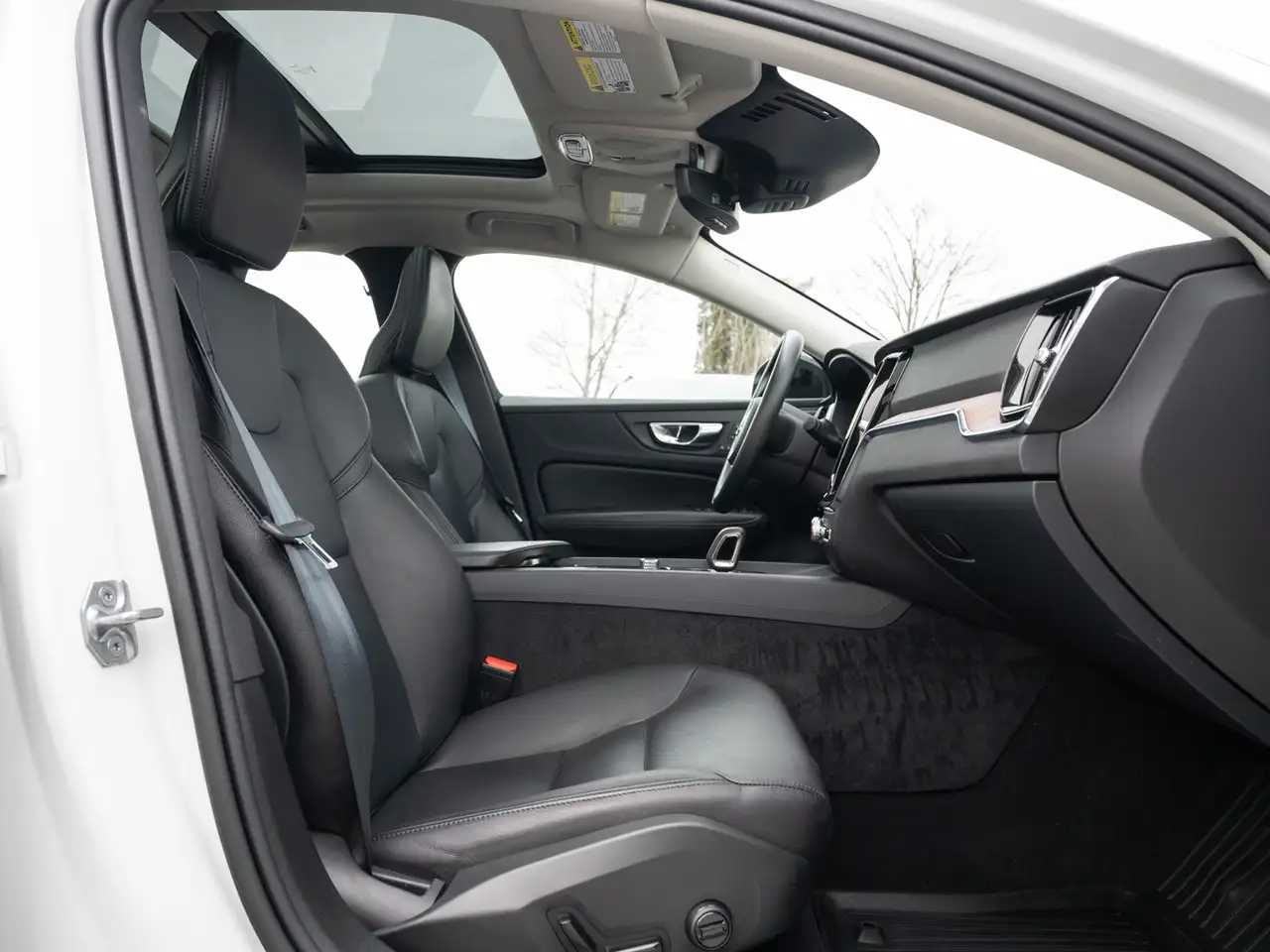 Volvo S60 снимка Volvo S60