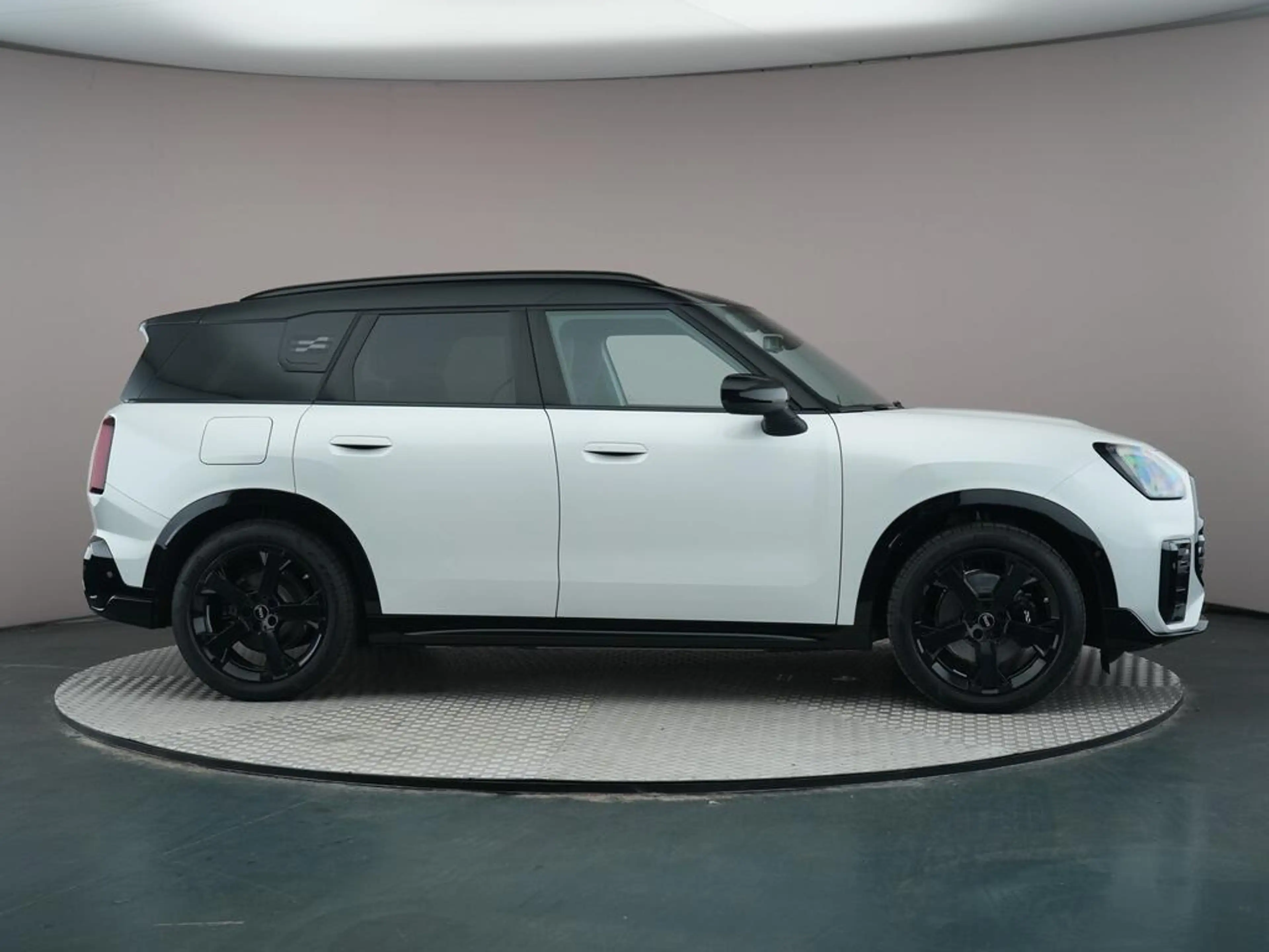 MINI Countryman E | Pakket L + John Cooper Works Uitvoering — photo 3