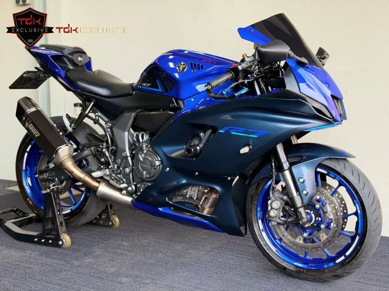 Yamaha YZF-R7