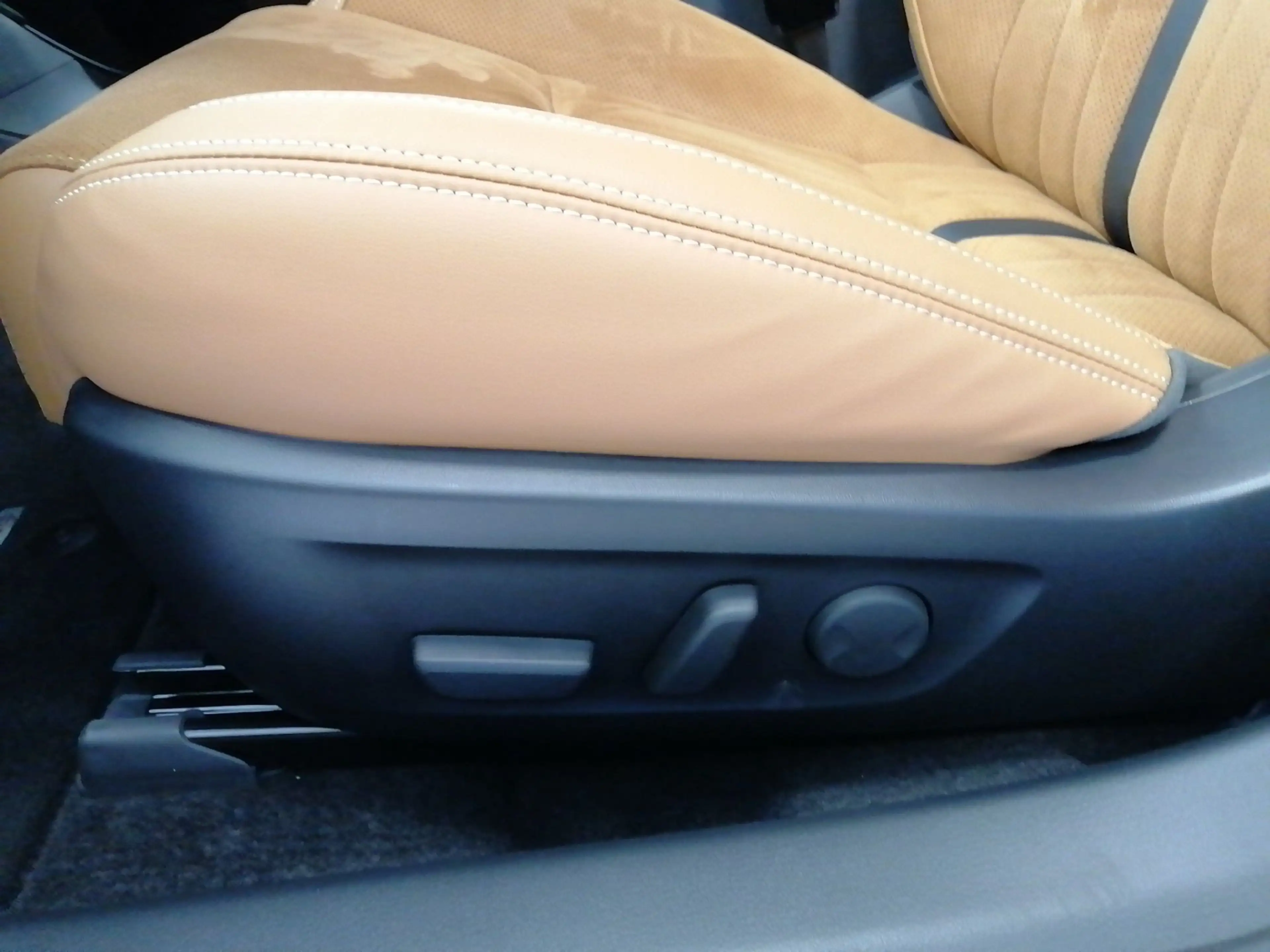 Mazda 6e SR Takumi Plus inkl. AHV — photo 8