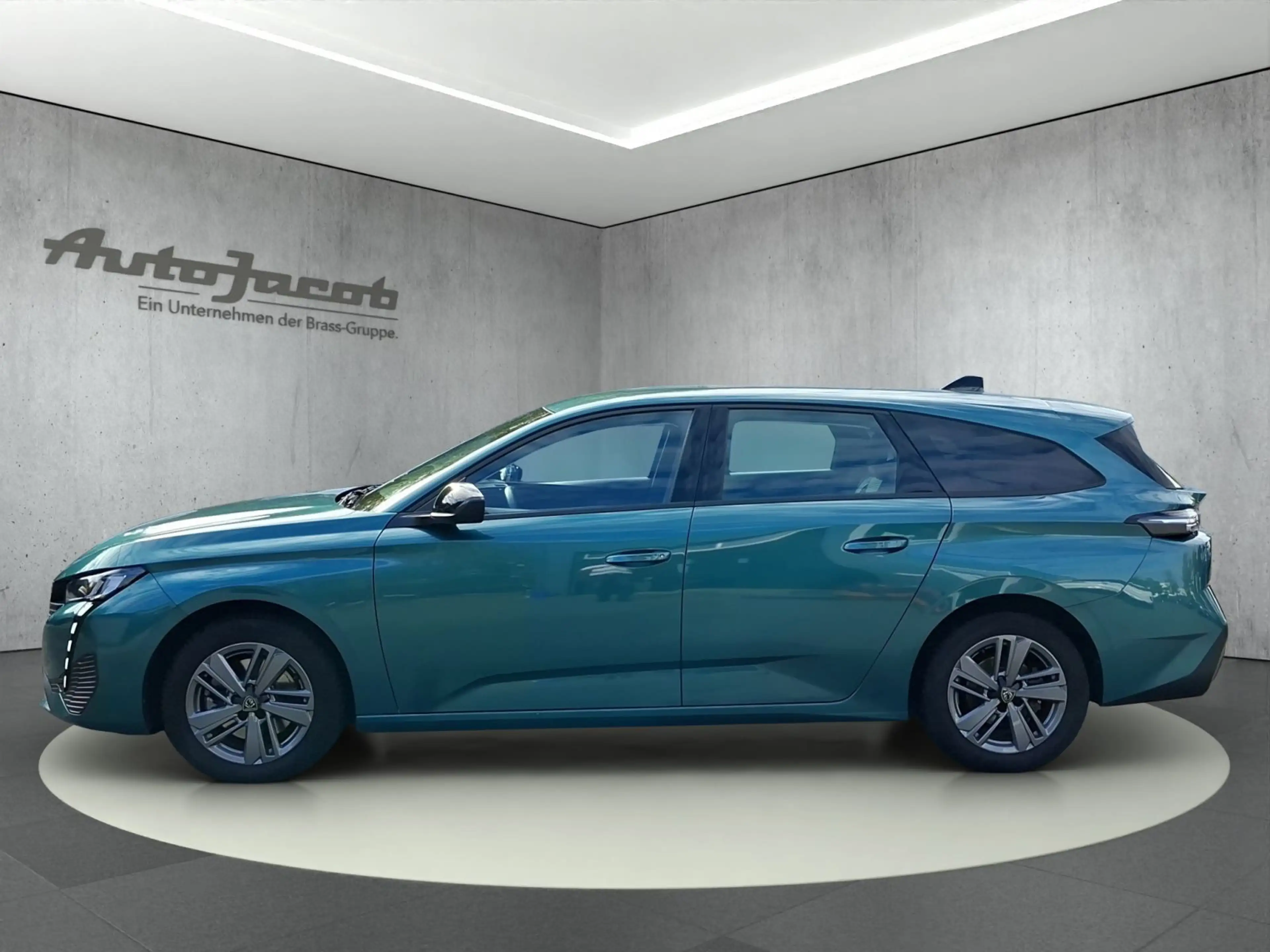 Peugeot 308 SW Active Pack Pure Tech — photo 2