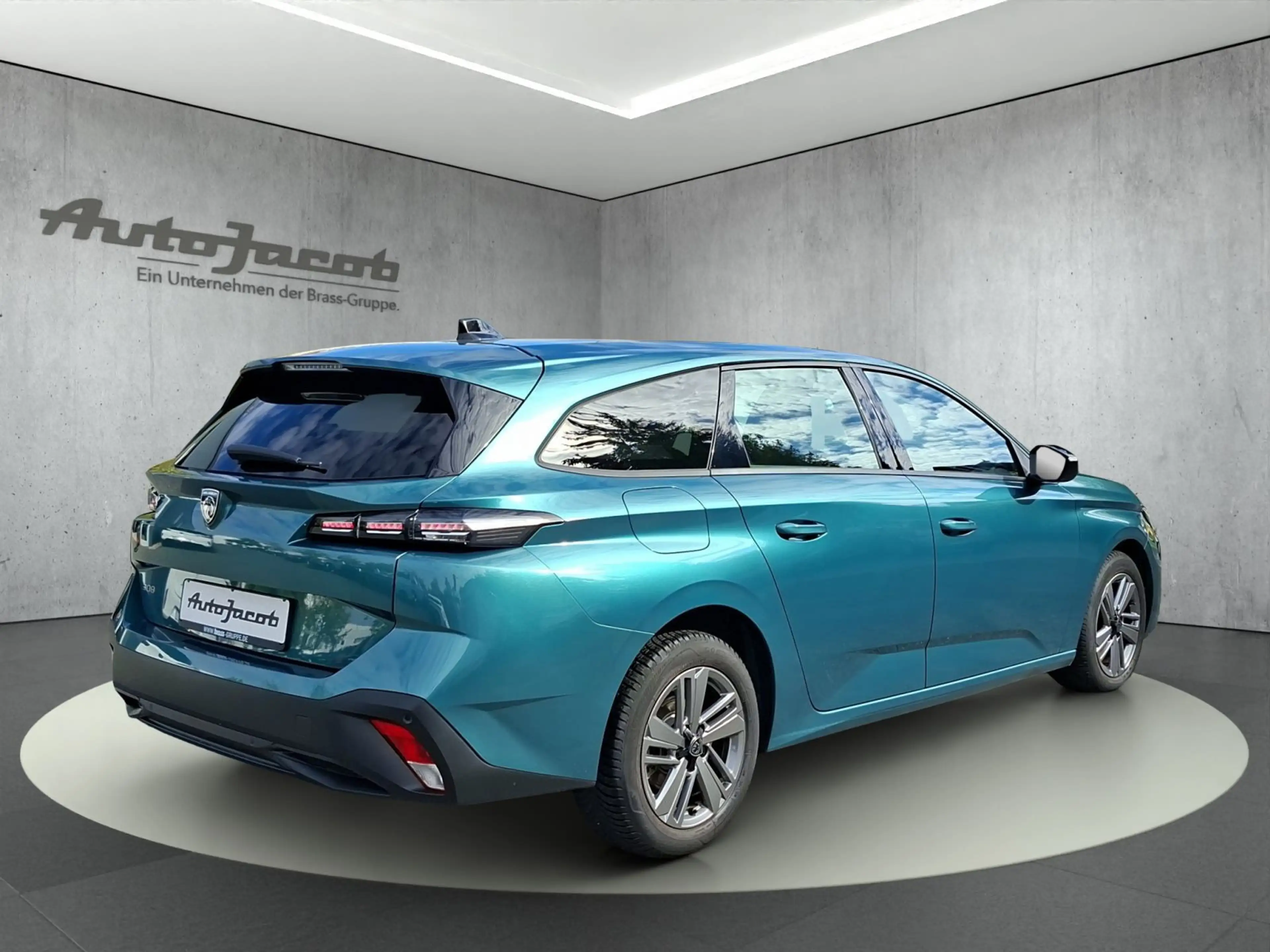 Peugeot 308 SW Active Pack Pure Tech — photo 5