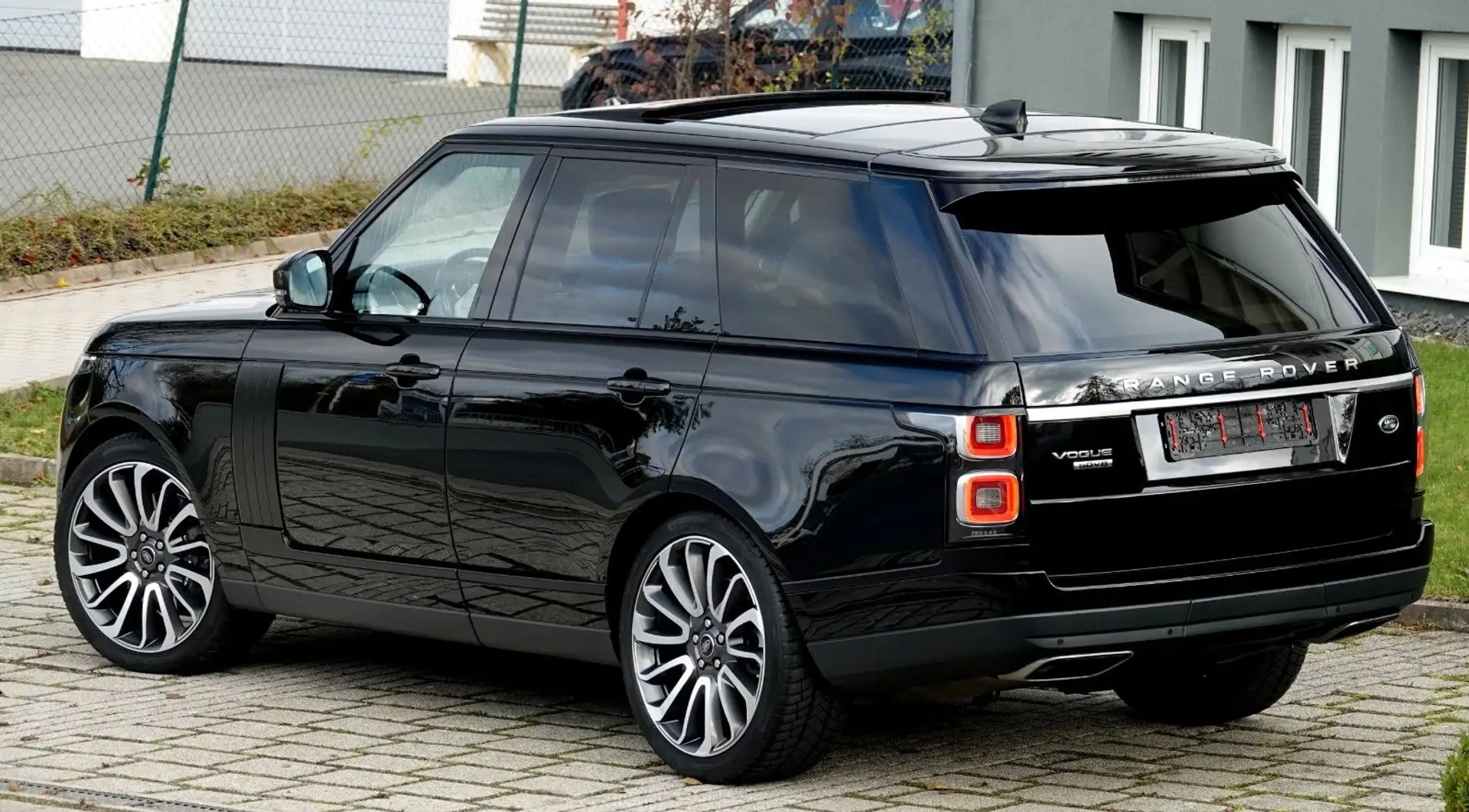 Land Rover Range Rover *VOGUE* BLACK PAKET* GARANTIE* AHK* Negru - 1