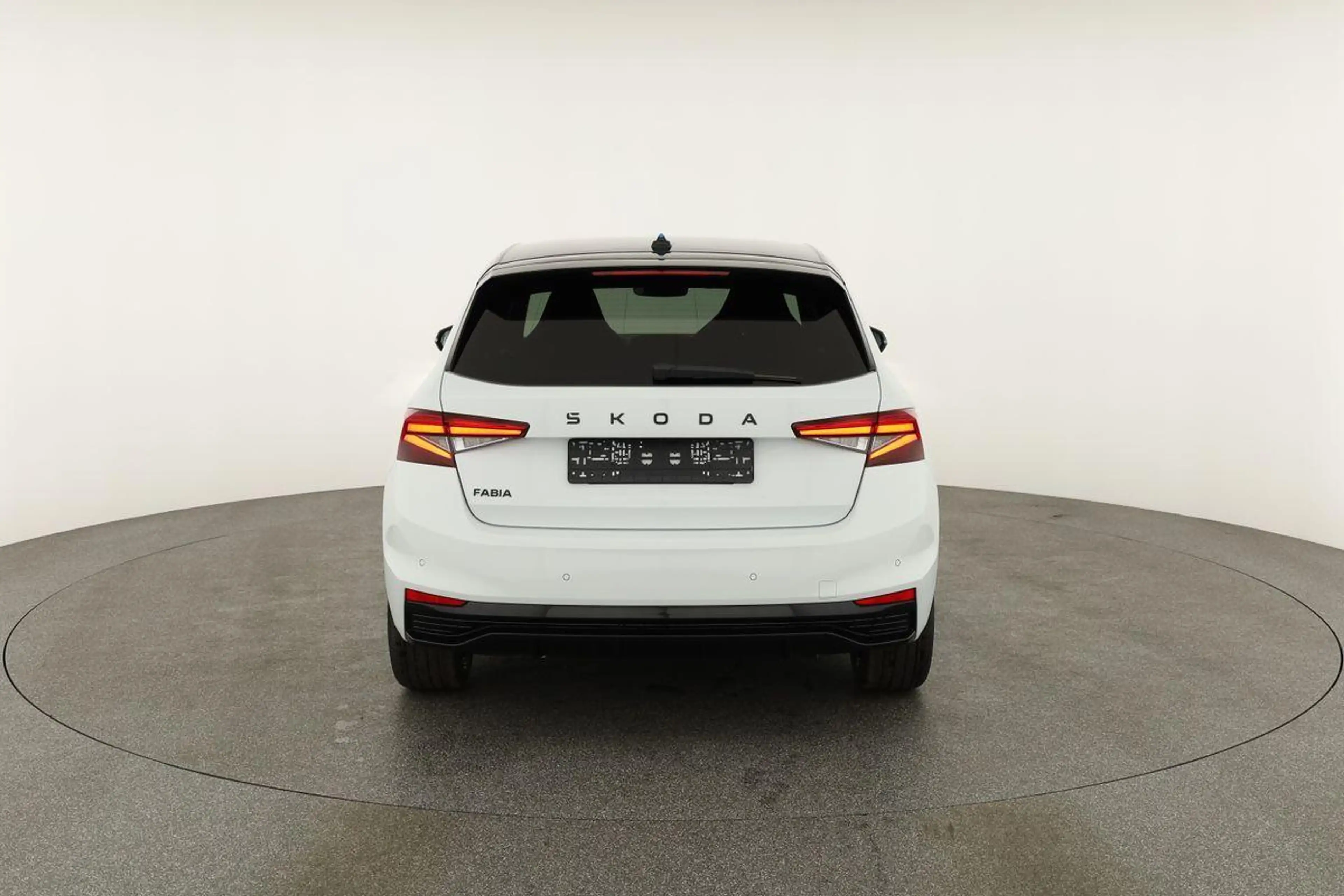 Skoda Fabia Monte Carlo 1.5 TSI DSG Carlo, Ladeboden, LED, ... — photo 14