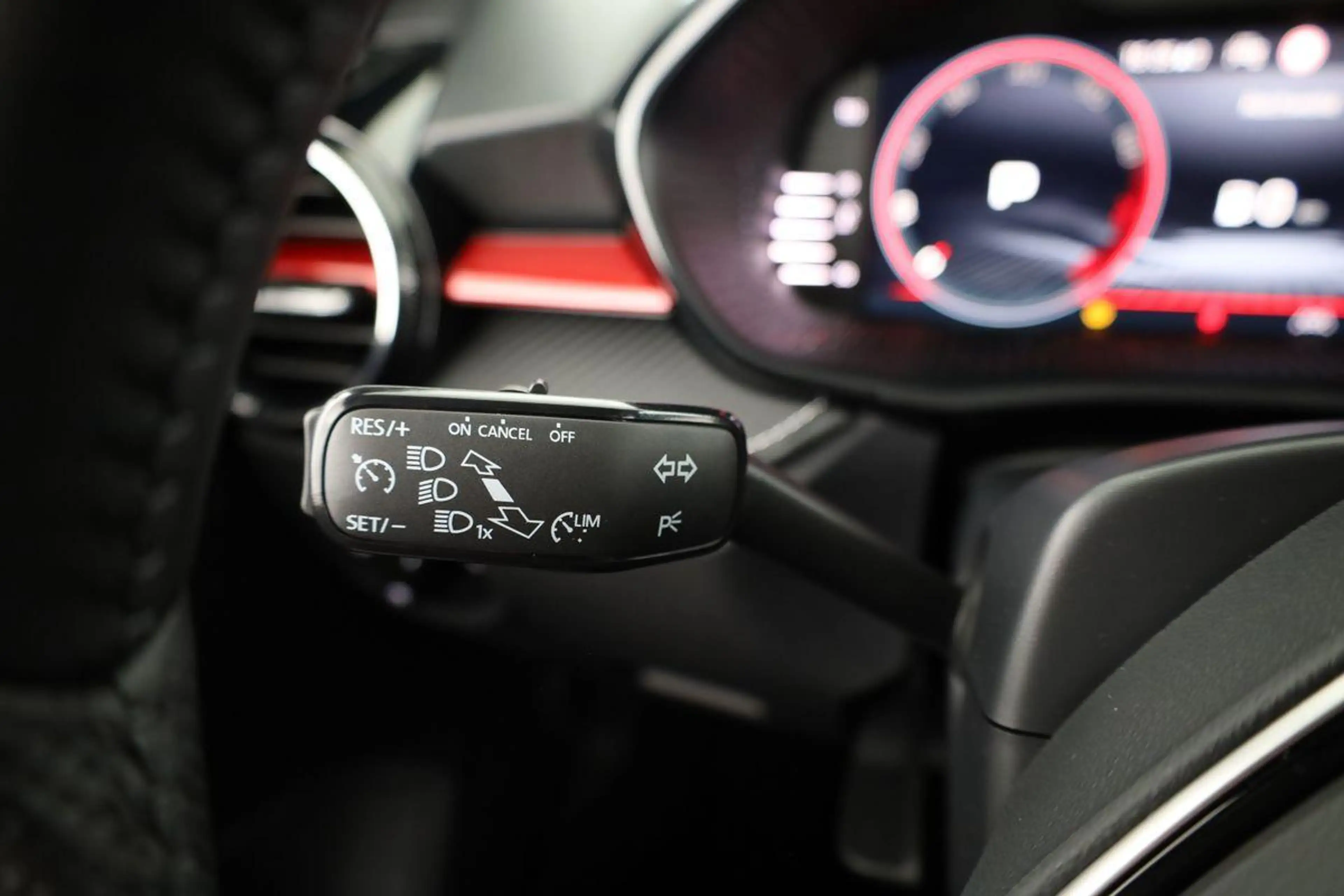Skoda Fabia Monte Carlo 1.5 TSI DSG Carlo, Ladeboden, LED, ... — photo 9
