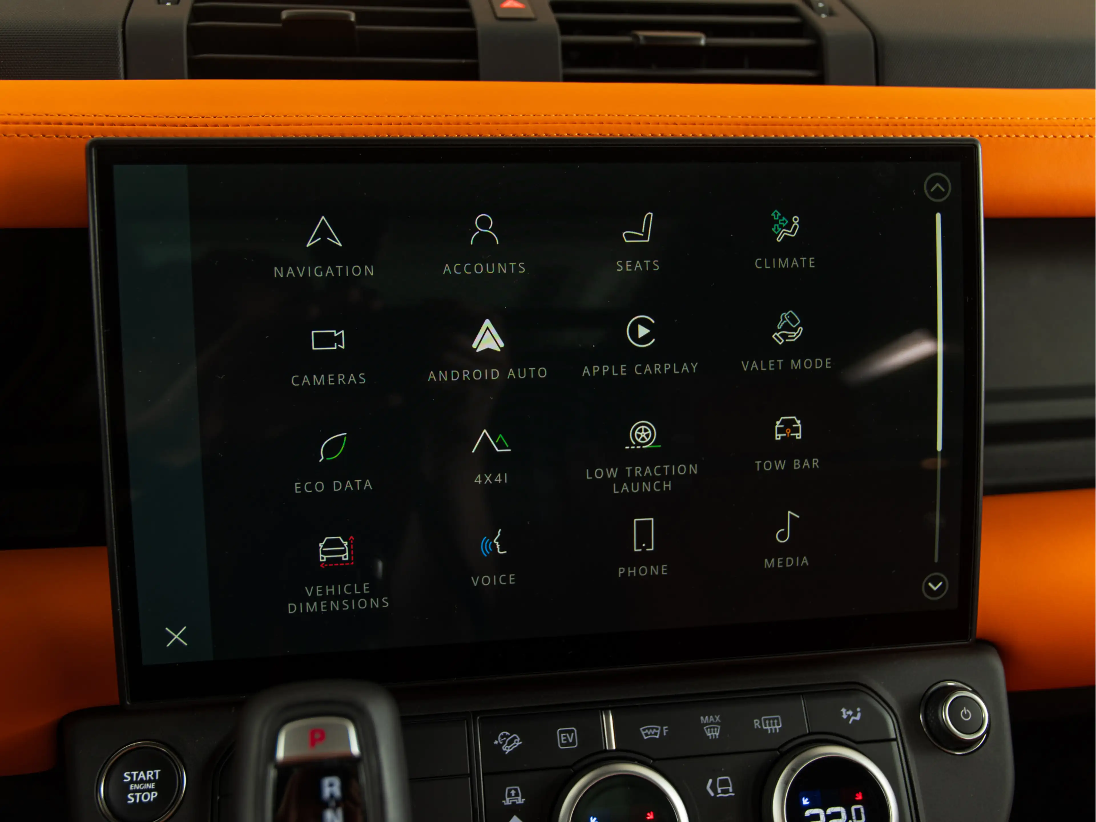 Land Rover Defender 110 2.0 P300e 110 X-Dynamic HSE HERMES KLEUR LEDER — photo 21