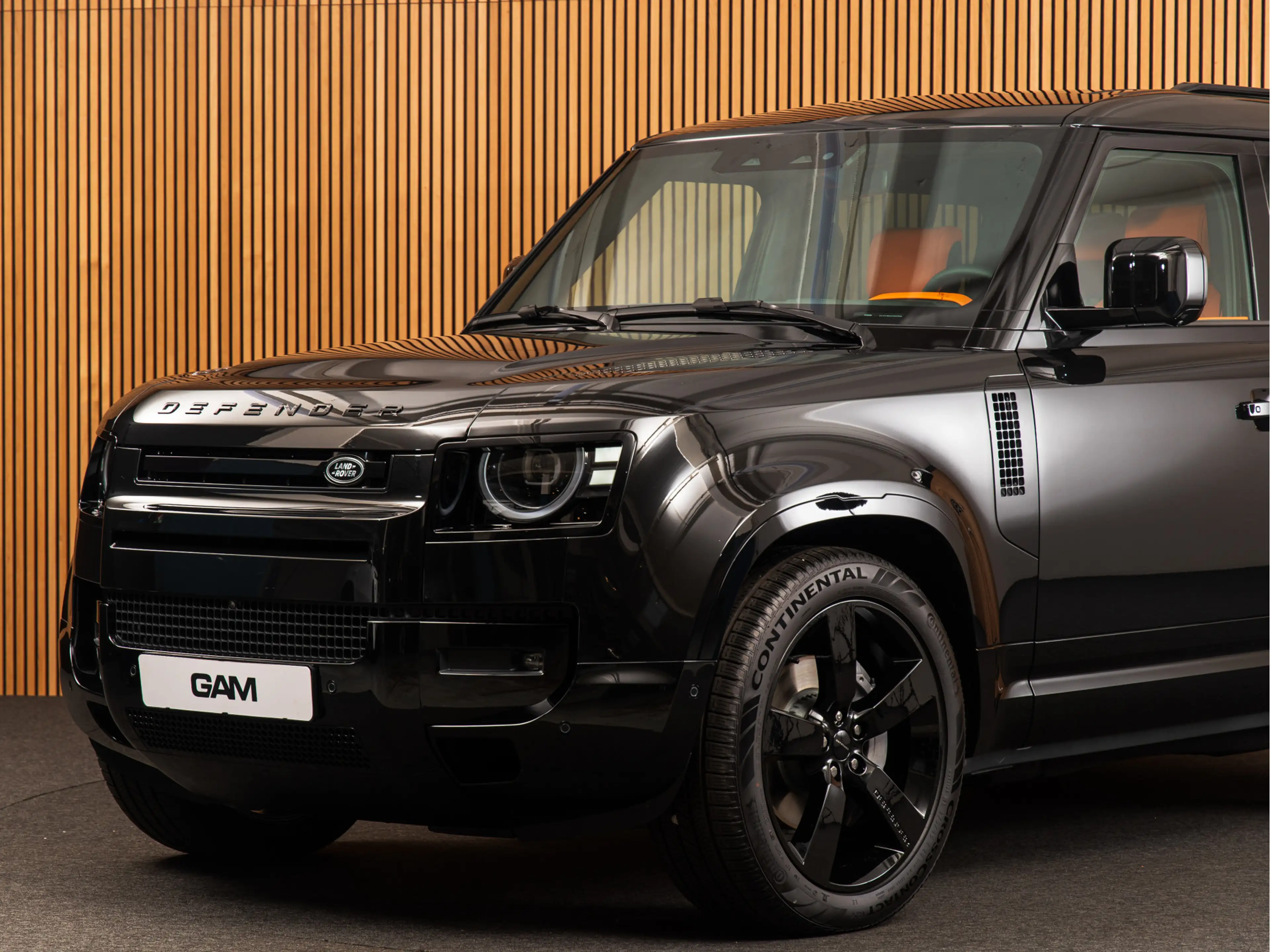 Land Rover Defender 110 2.0 P300e 110 X-Dynamic HSE HERMES KLEUR LEDER — photo 10