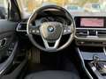 BMW 320 i*xDrive*AHK*Schiebedach*Metallic*Standhzg*uv Schwarz - thumbnail 9