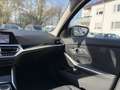 BMW 320 i*xDrive*AHK*Schiebedach*Metallic*Standhzg*uv Schwarz - thumbnail 11