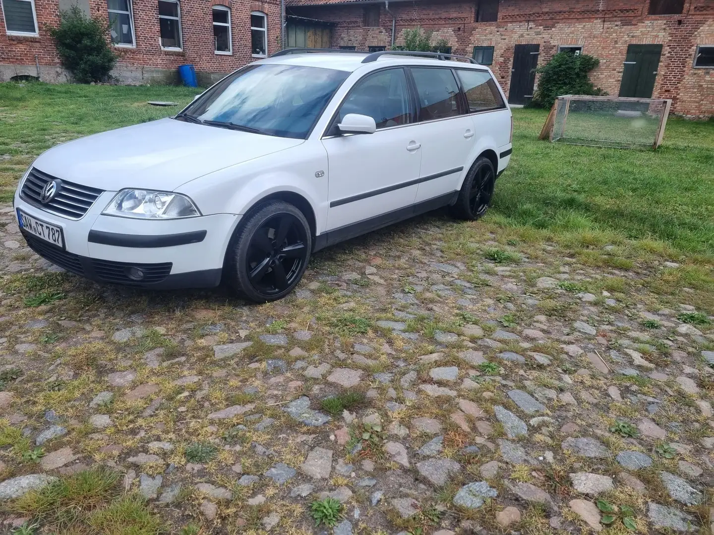 Volkswagen Passat Variant Passat Variant 1.8 5V Turbo Weiß - 1