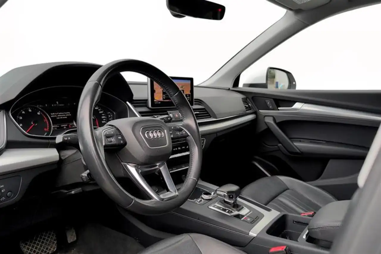 Audi Q5 снимка Audi Q5