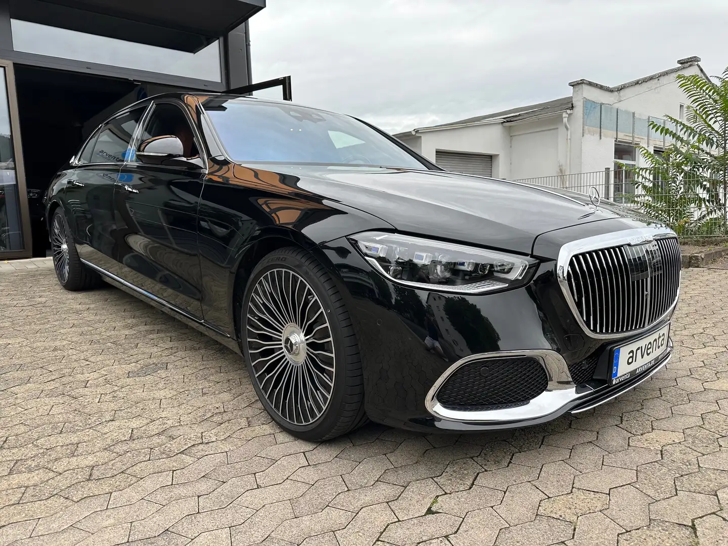 Mercedes-Benz S 580 MAYBACH|E-BODY|DESIGNO LEDER PAKET|HIGH-END INT| Noir - 2