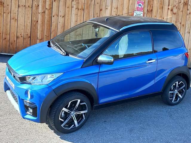 Imagine Aixam Crossover