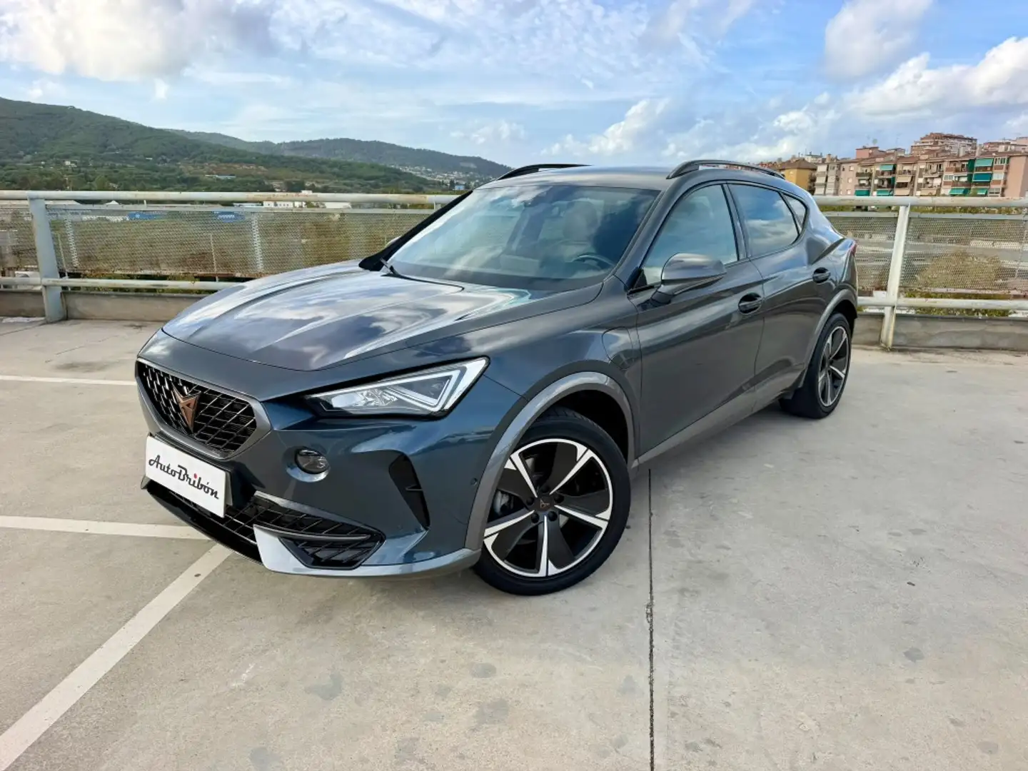 CUPRA Formentor 1.4 e-Hybrid 205 DSG Gris - 2