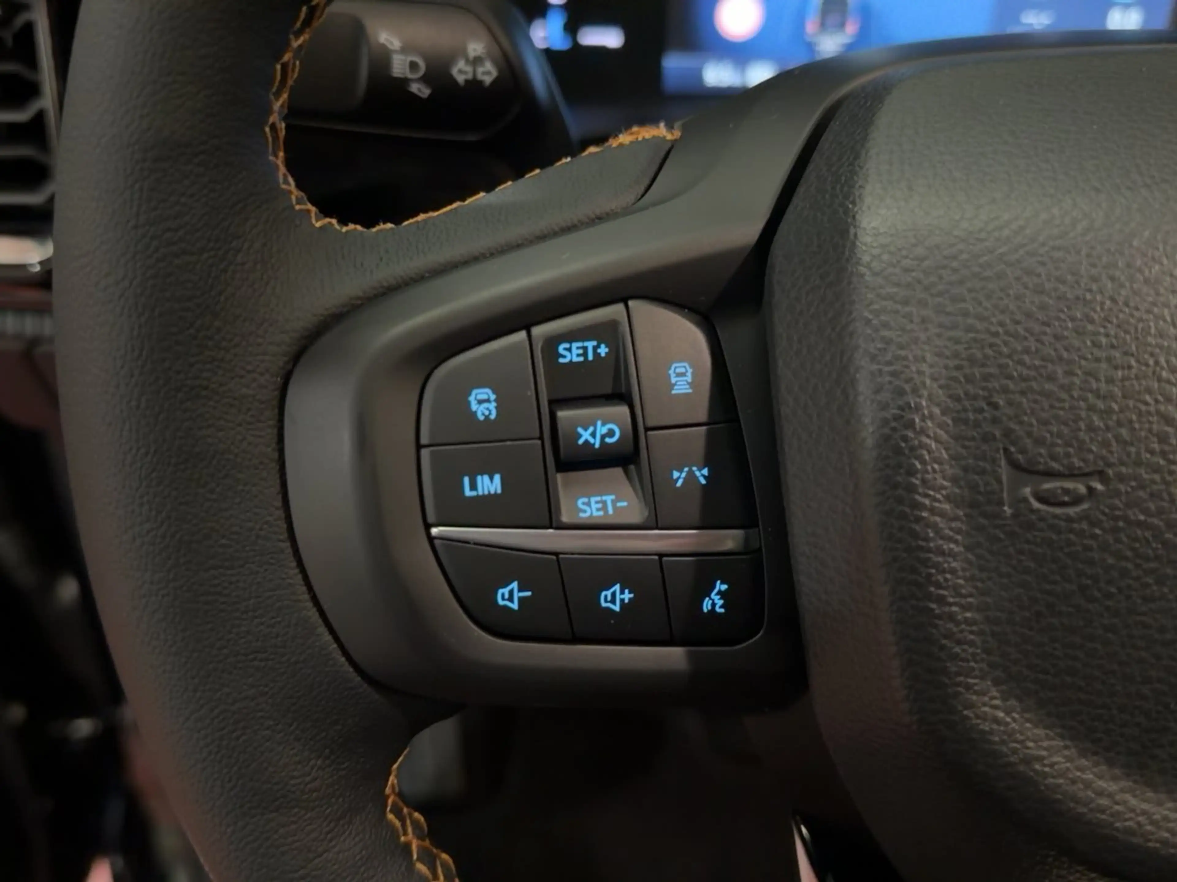 Ford Ranger DoKa 2.0l Ecoblue Wildtrak 151 kW — photo 13