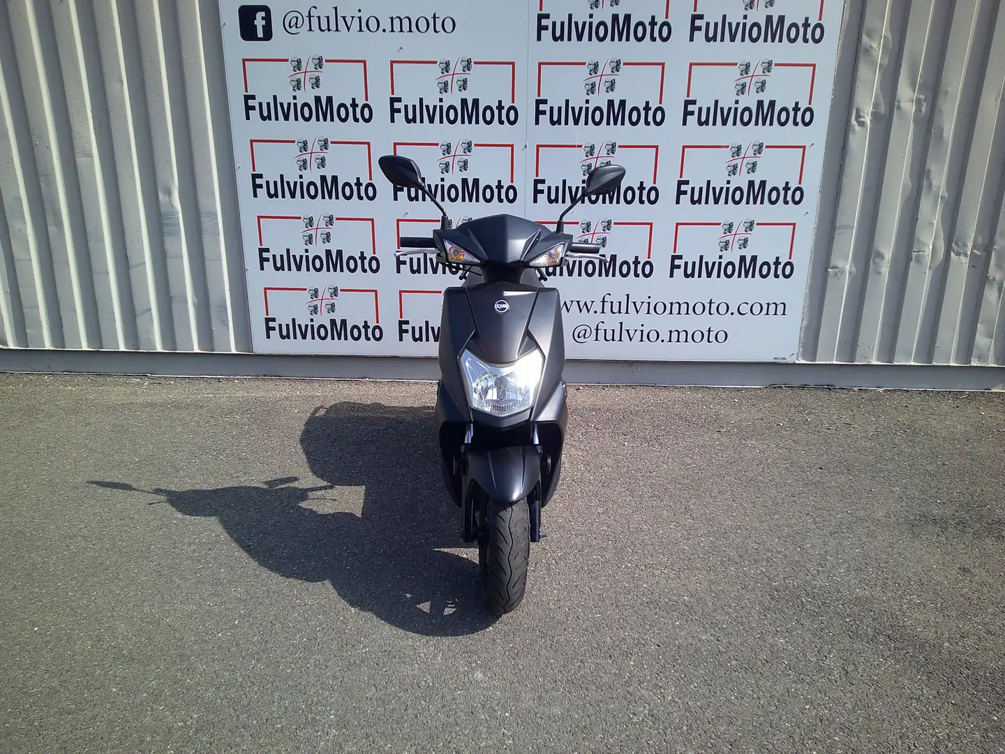 SYM - 2