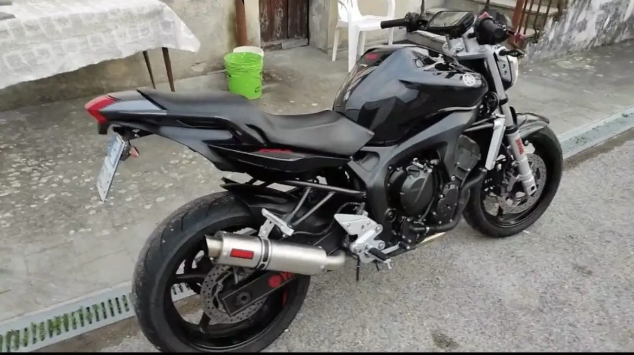 Yamaha FZ 6