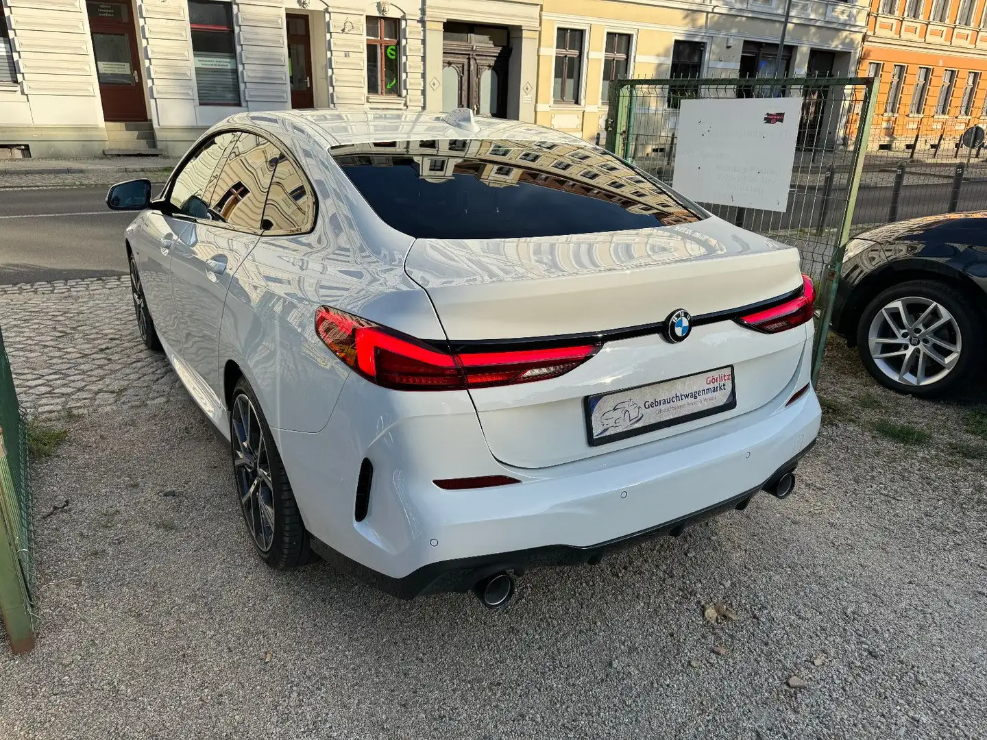 BMW 218 Gran Coupé M Sport LiveCockpit Weiß - 2