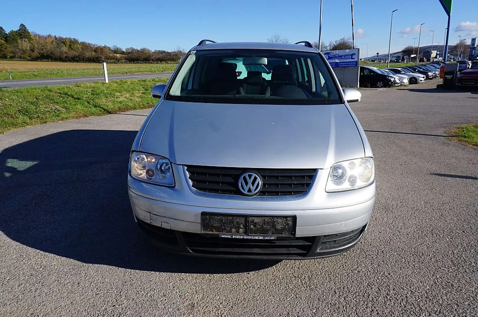 Volkswagen Touran Trendline 1,9 TDI Grau - 1