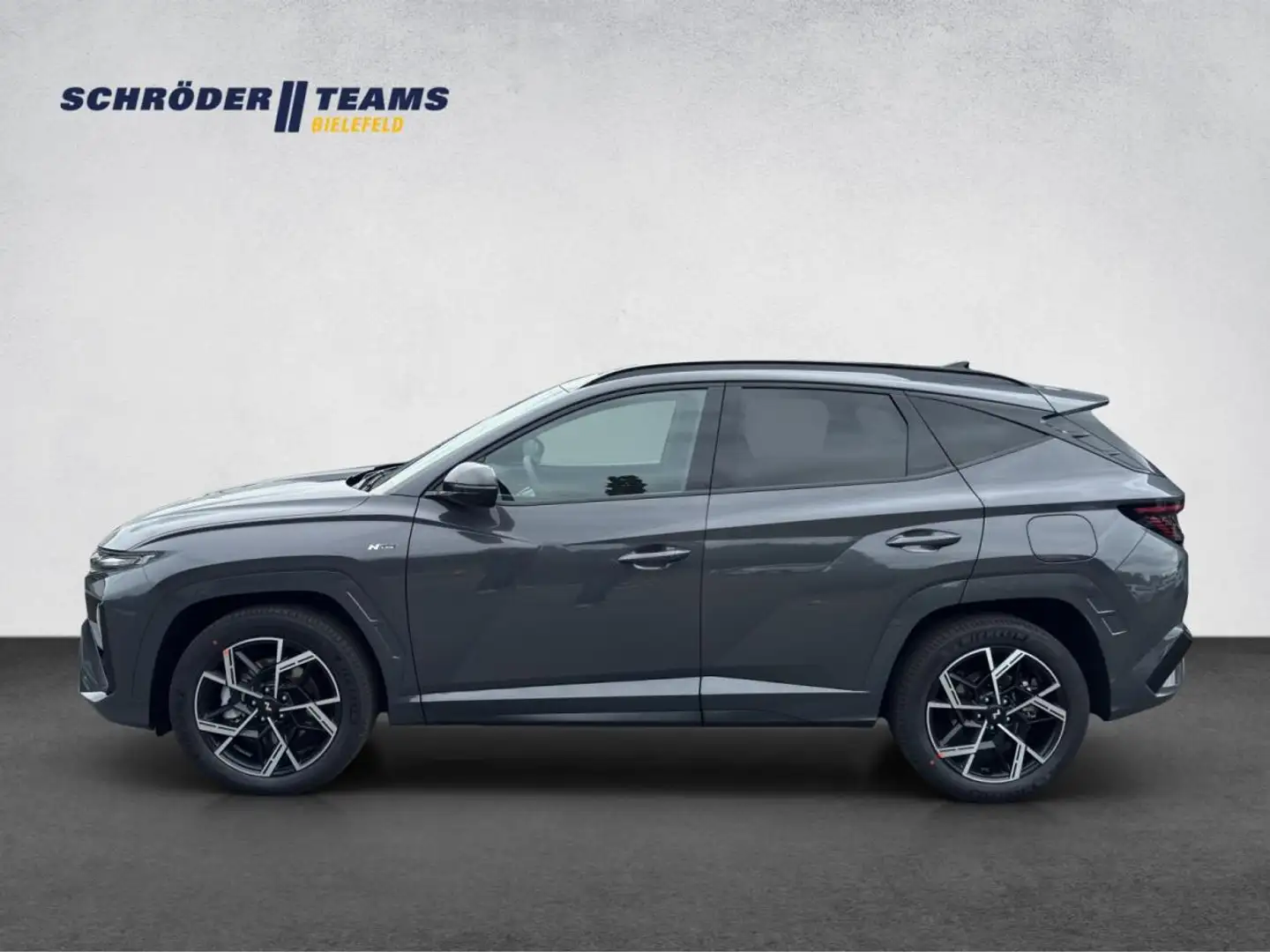 Hyundai TUCSON 6-AT 4WD N Line Sitz-Paket, Assistenz-Paket, Panor Grau - 2