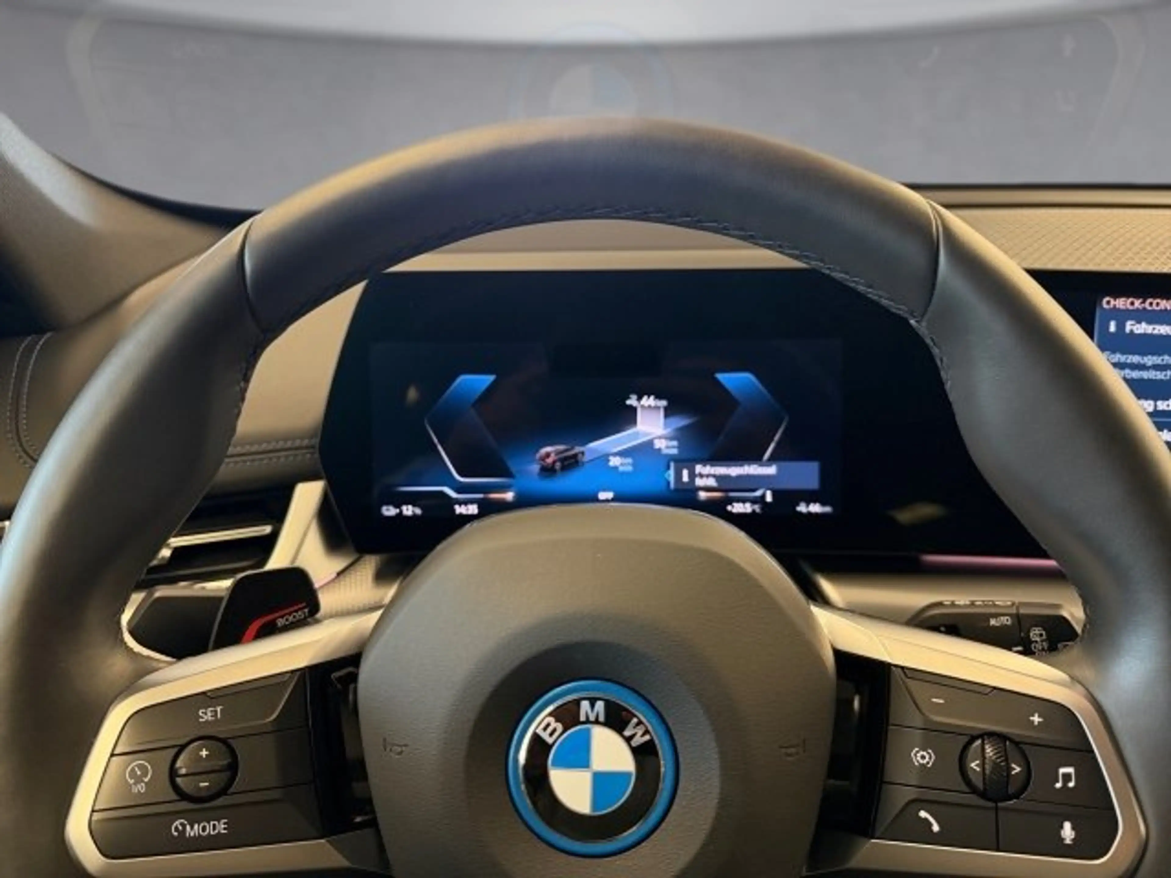 BMW iX1 xDrive30 U11 XE2 — photo 10