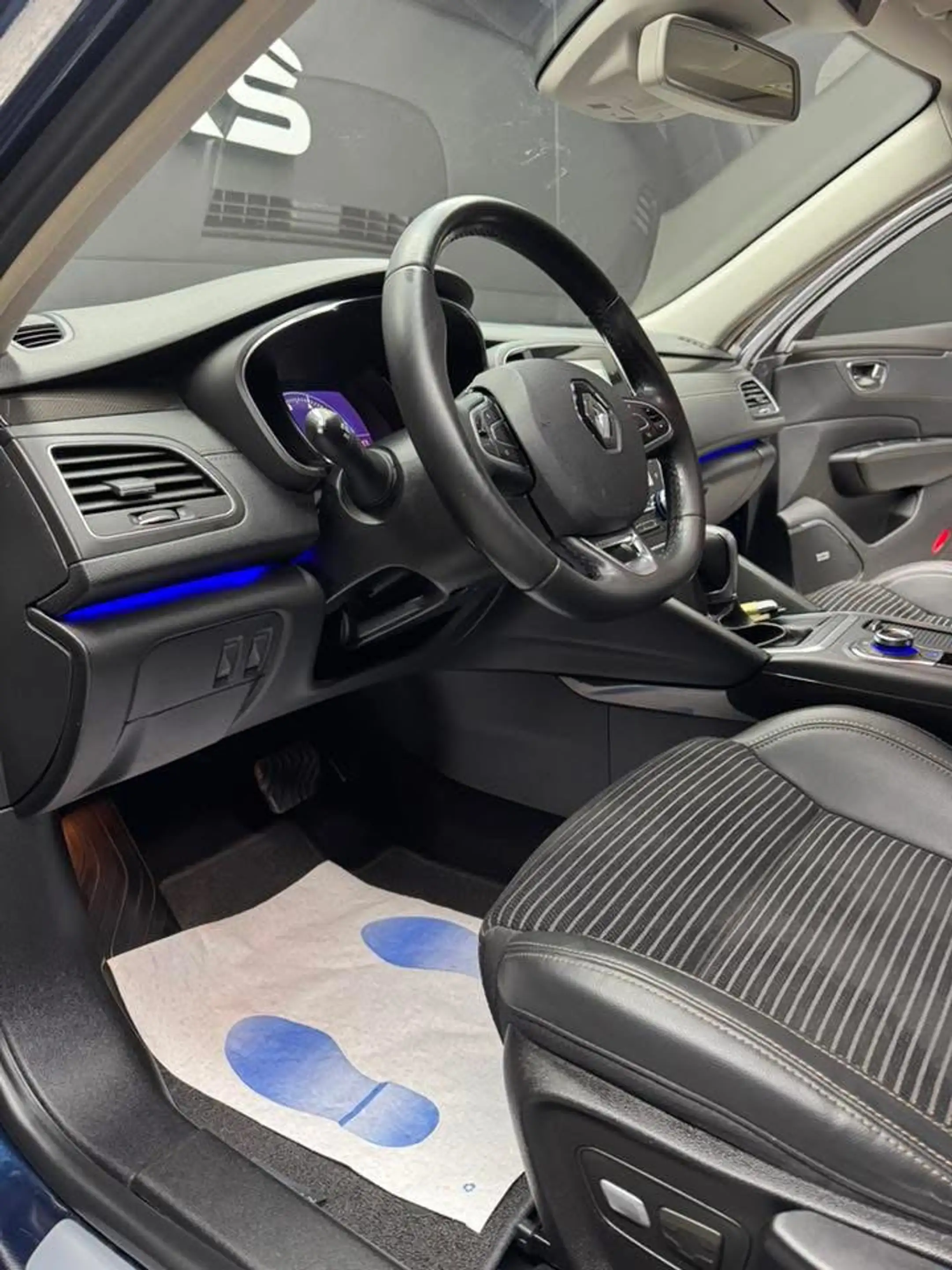 Renault Talisman Talisman SW 1.6 TCe Bose Édition *Garantie 12 M* — photo 9