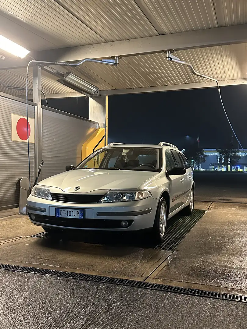 Renault Laguna Grandtour 1.9 dCi Dynamique - 2