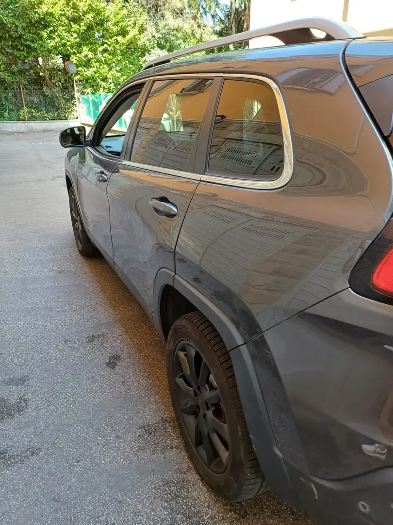 Jeep Cherokee 2.0crd Limited auto dpf - 2