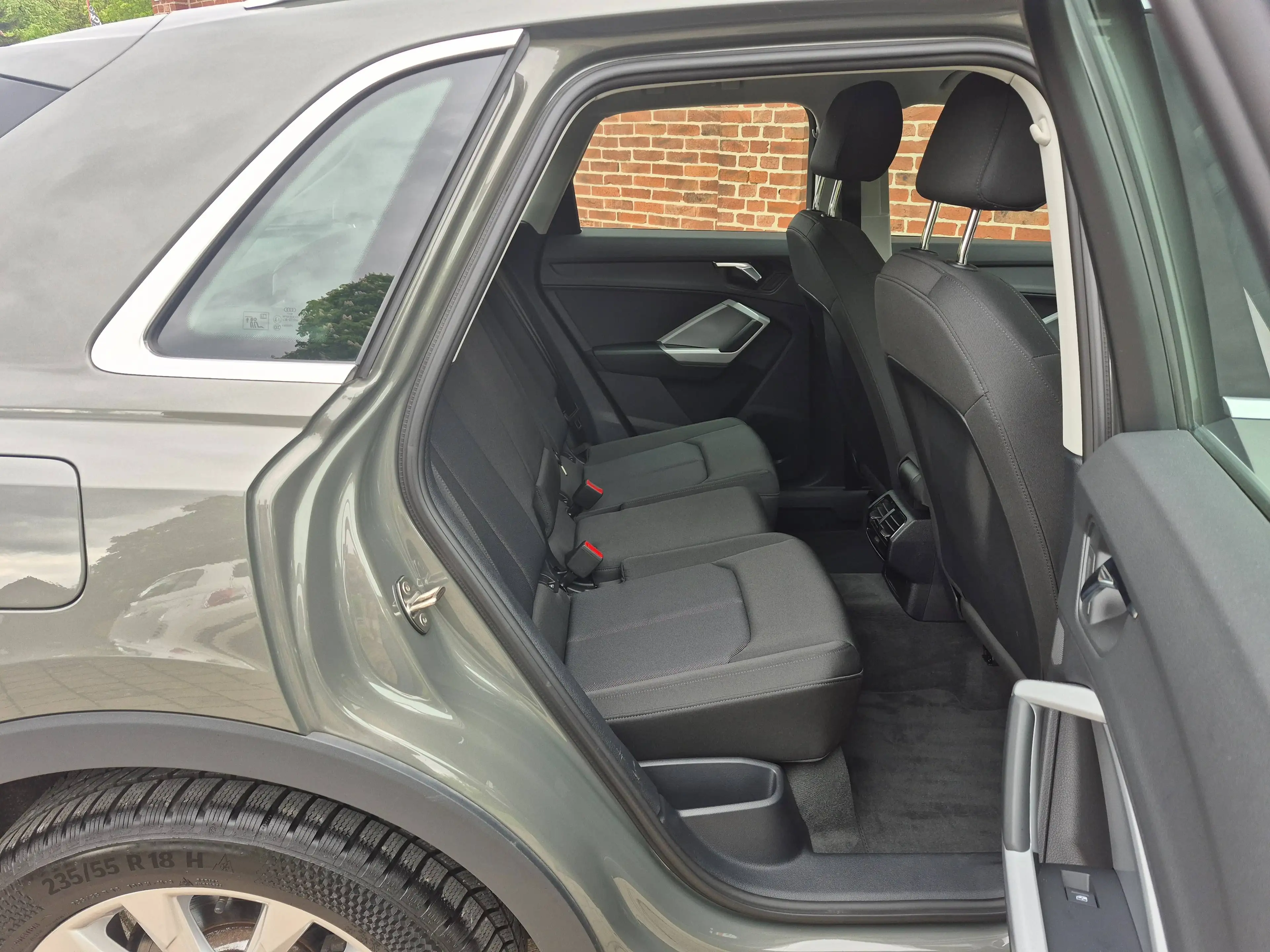 Audi Q3 35 TFSI LED/SHZ/NAVI/SOUNDSYSTEM/S-Line — photo 10