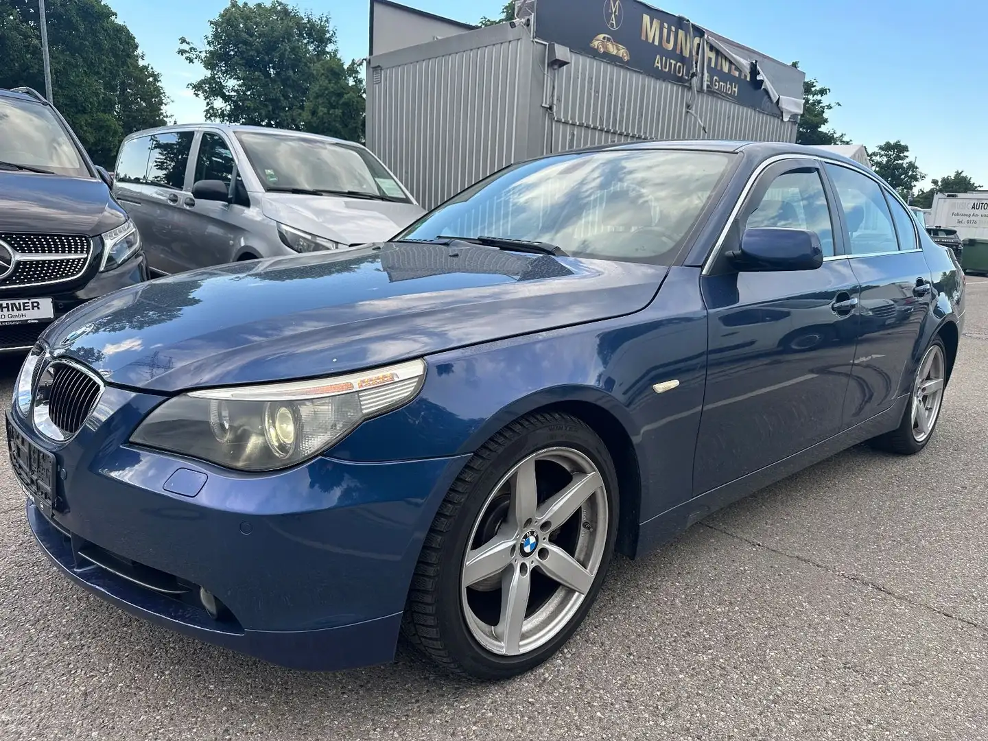 BMW 523 i Aut.*LEDER*NAVI PROF.*XENON*KAMERA Albastru - 1