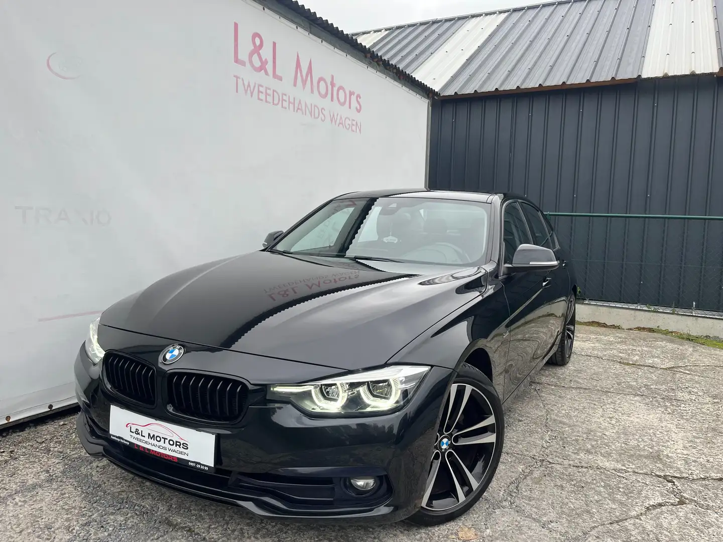 BMW 316 dA SportLine Navi Led Carplay Keylessgo Full! Noir - 1