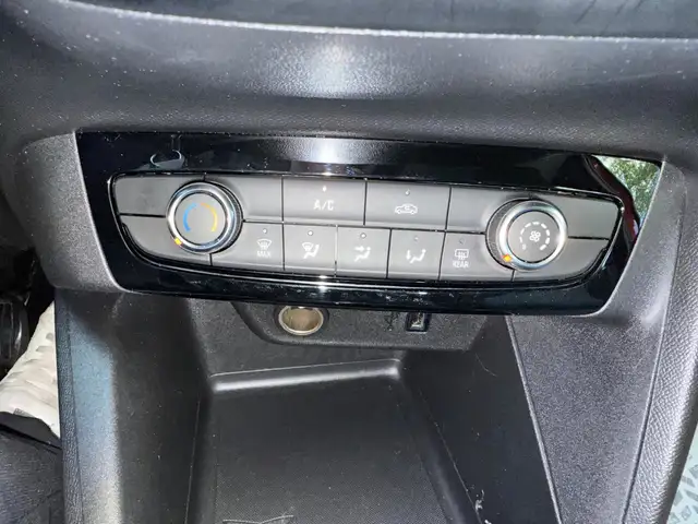 Opel Corsa view 25