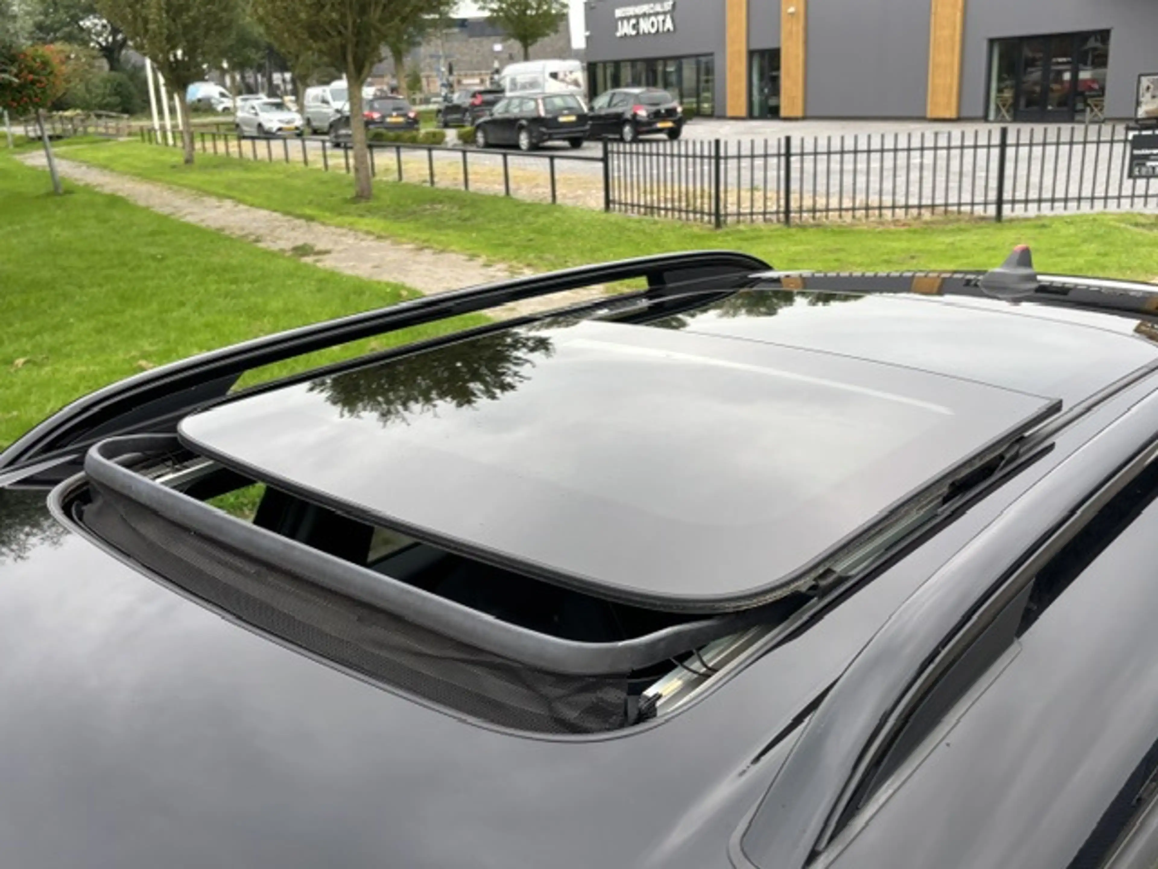 MINI John Cooper Works Countryman 1.5 JCW-Pack Aut. Harman/Kardon Apple Carplay Pano — photo 12