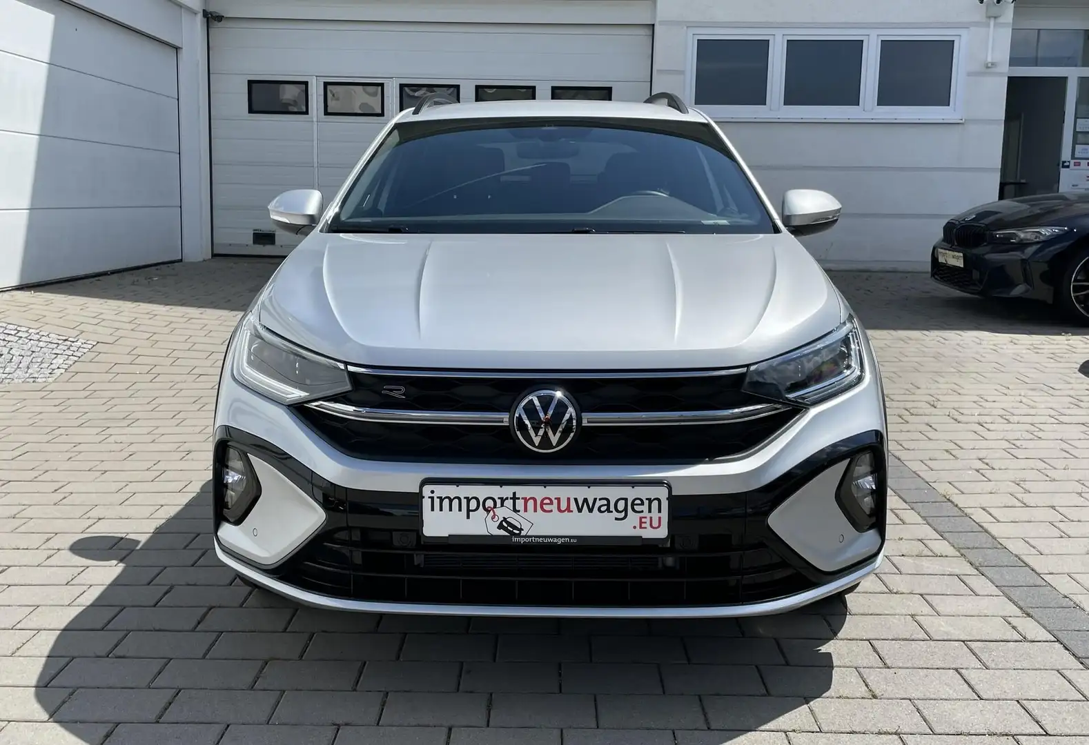 Volkswagen Taigo R-Line 1.0 TSI OPF Kamera+Cockpit Pro+IQ.Light uvm Argent - 2
