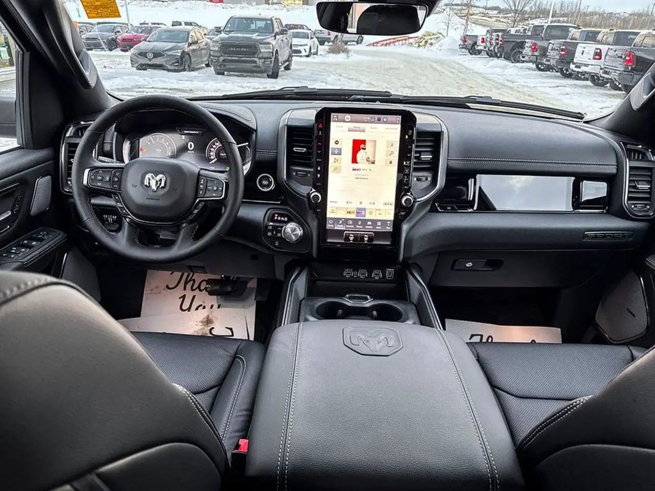 RAM 1500 снимка RAM 1500