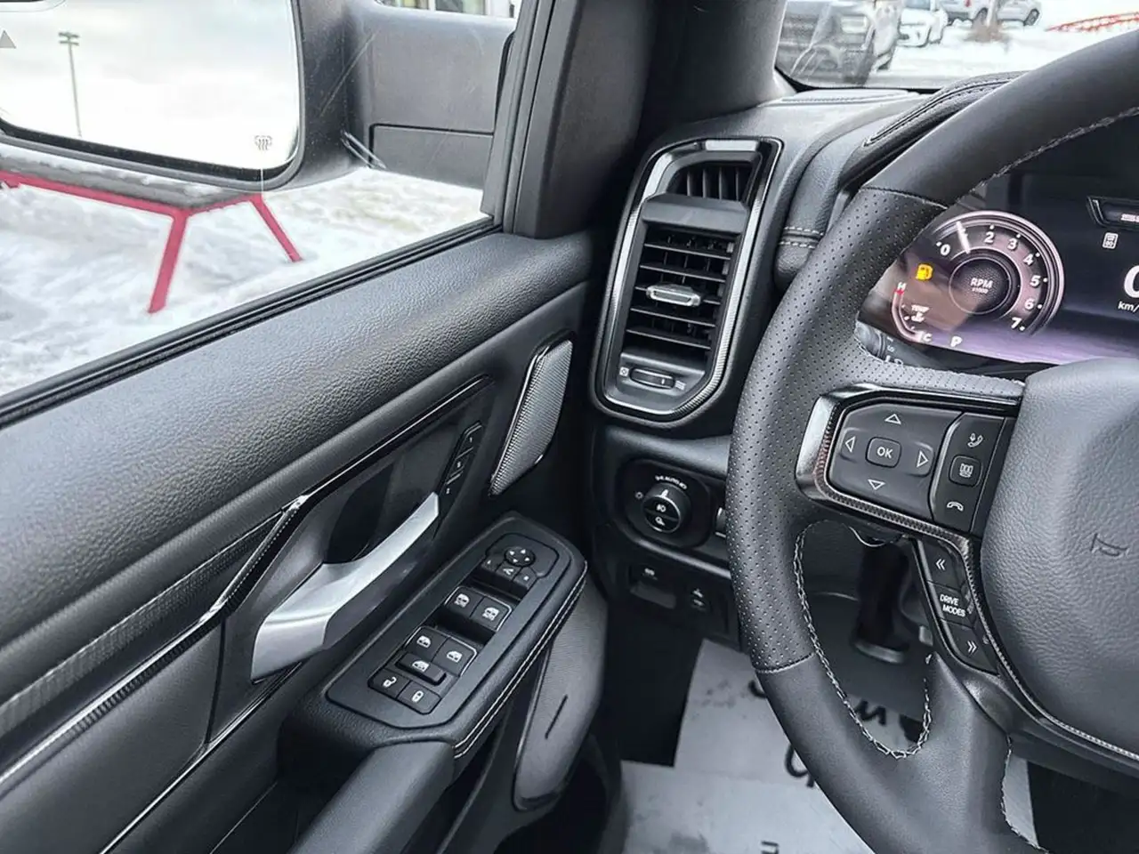 RAM 1500 снимка RAM 1500