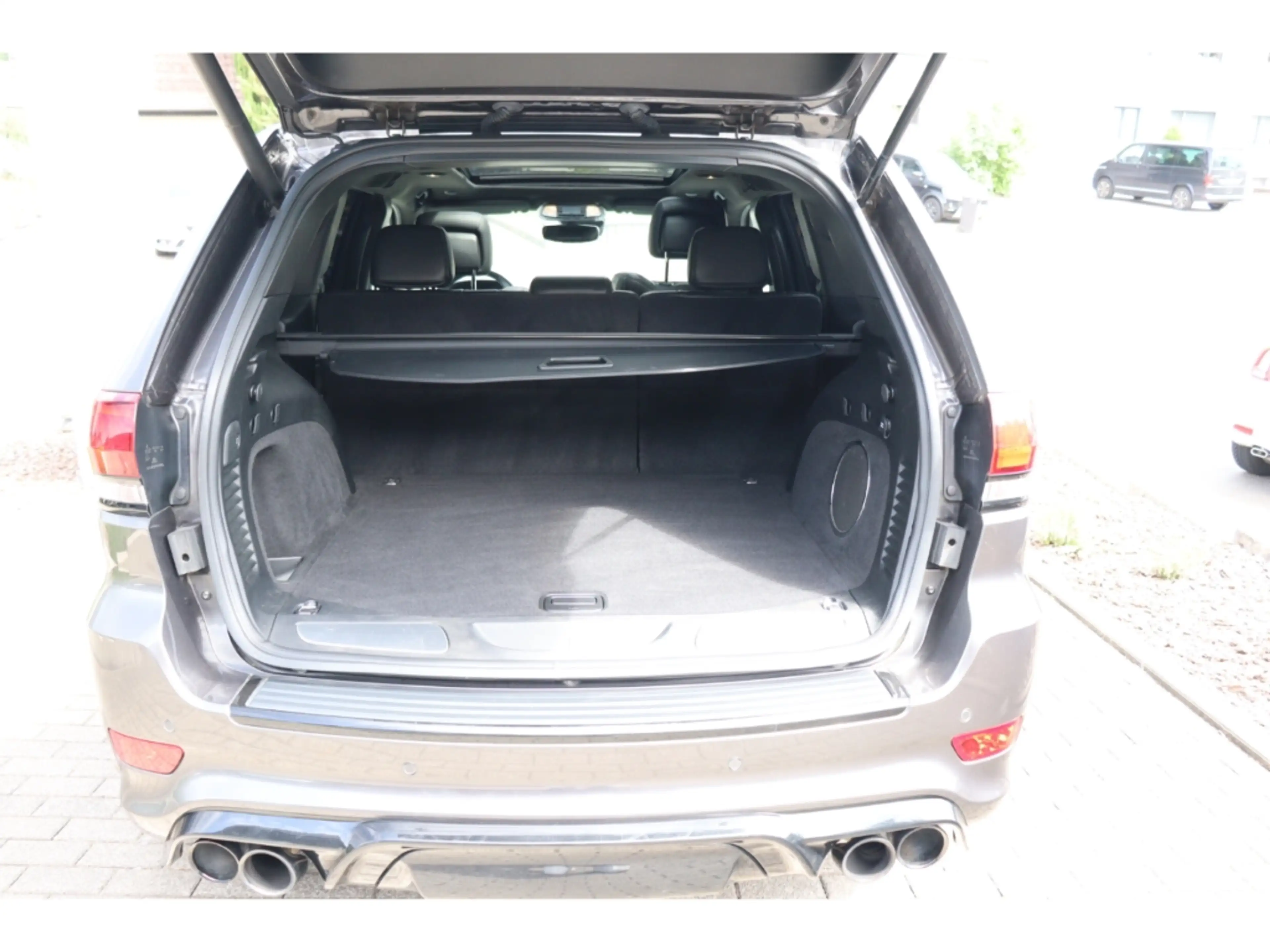 Jeep Grand Cherokee 6.2 V8 710PS TRACKHAWK 22 ZOLL SPORTABGASANLAGE — photo 12