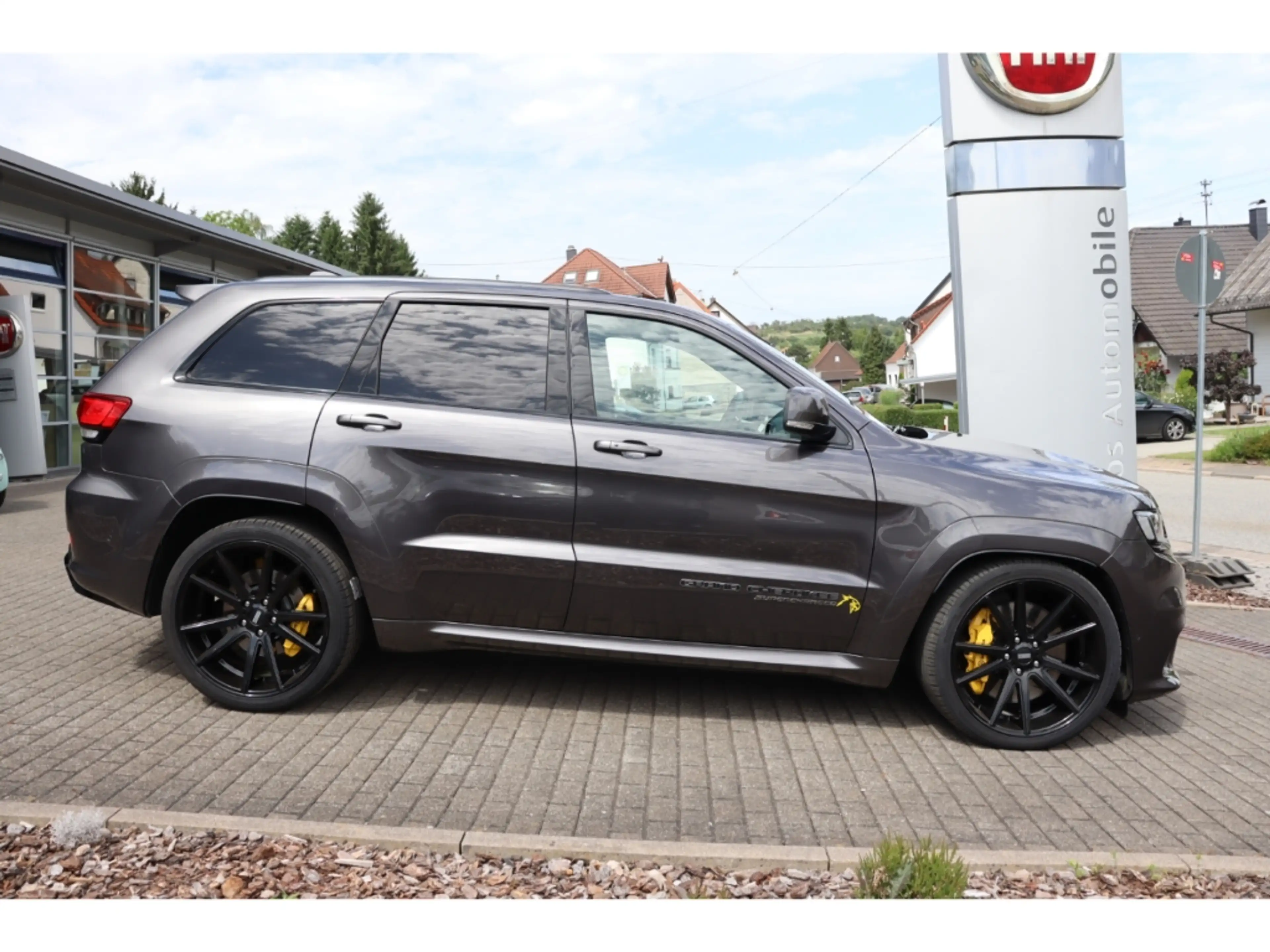 Jeep Grand Cherokee 6.2 V8 710PS TRACKHAWK 22 ZOLL SPORTABGASANLAGE — photo 2