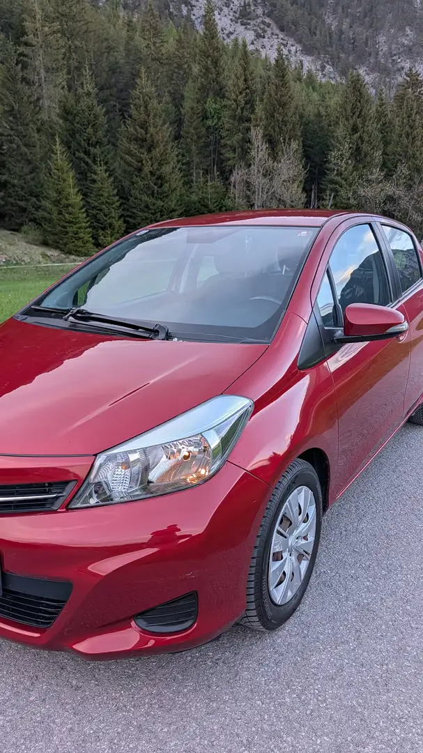 Toyota Yaris Yaris 1,33 dVVT-i Active Active Rot - 1