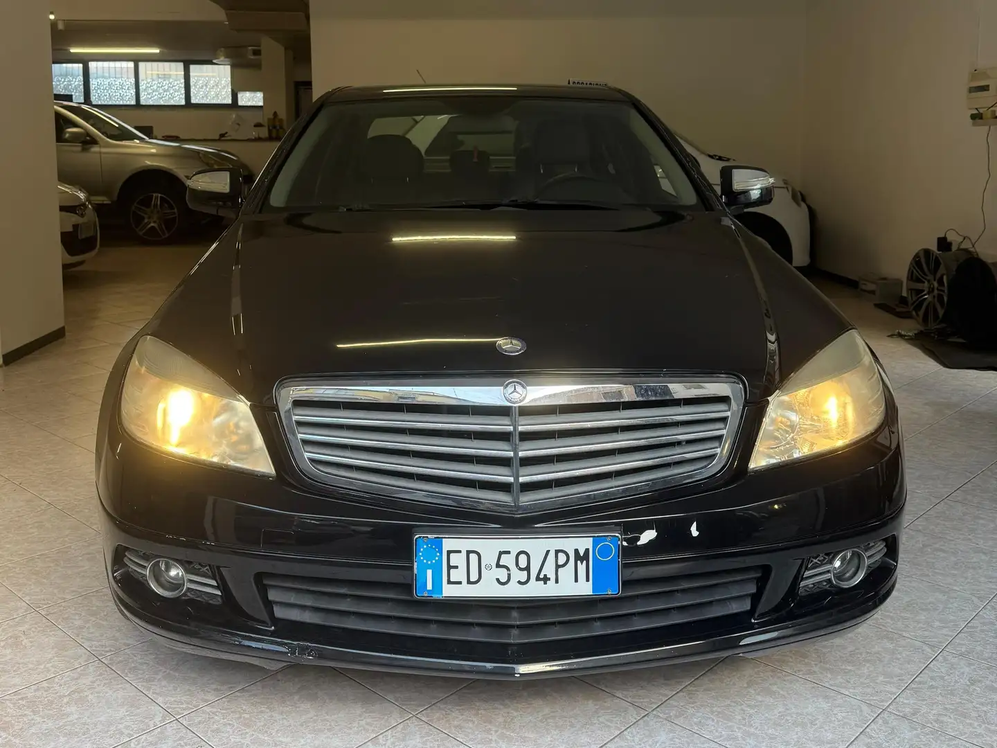 Mercedes-Benz C 200 Classe C - W204 2007 Berlina kompr Classic Nero - 2