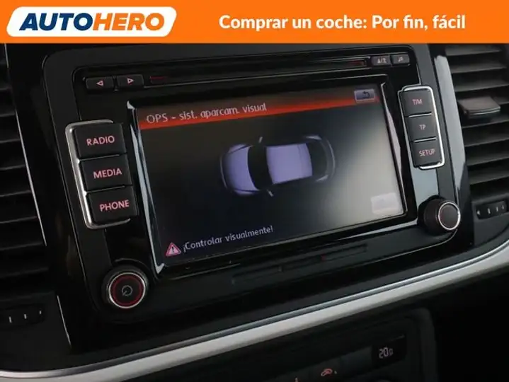 Volkswagen Beetle 1.6 TDI Design 2015, foto 21