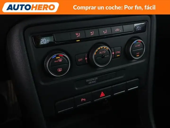 Volkswagen Beetle 1.6 TDI Design 2015, foto 24