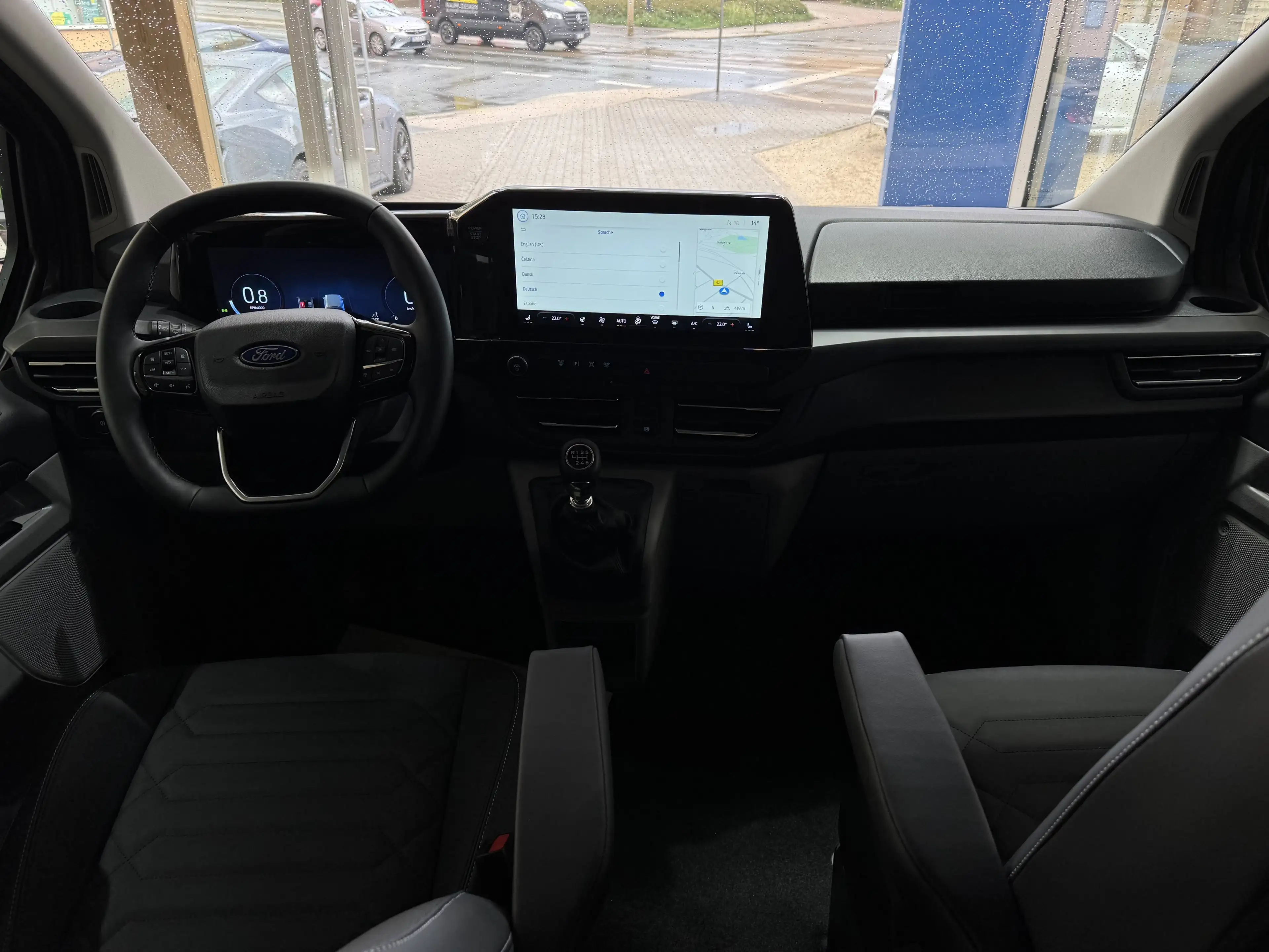 Ford Tourneo Custom 2.0 EcoBlue L1 Titanium — photo 11