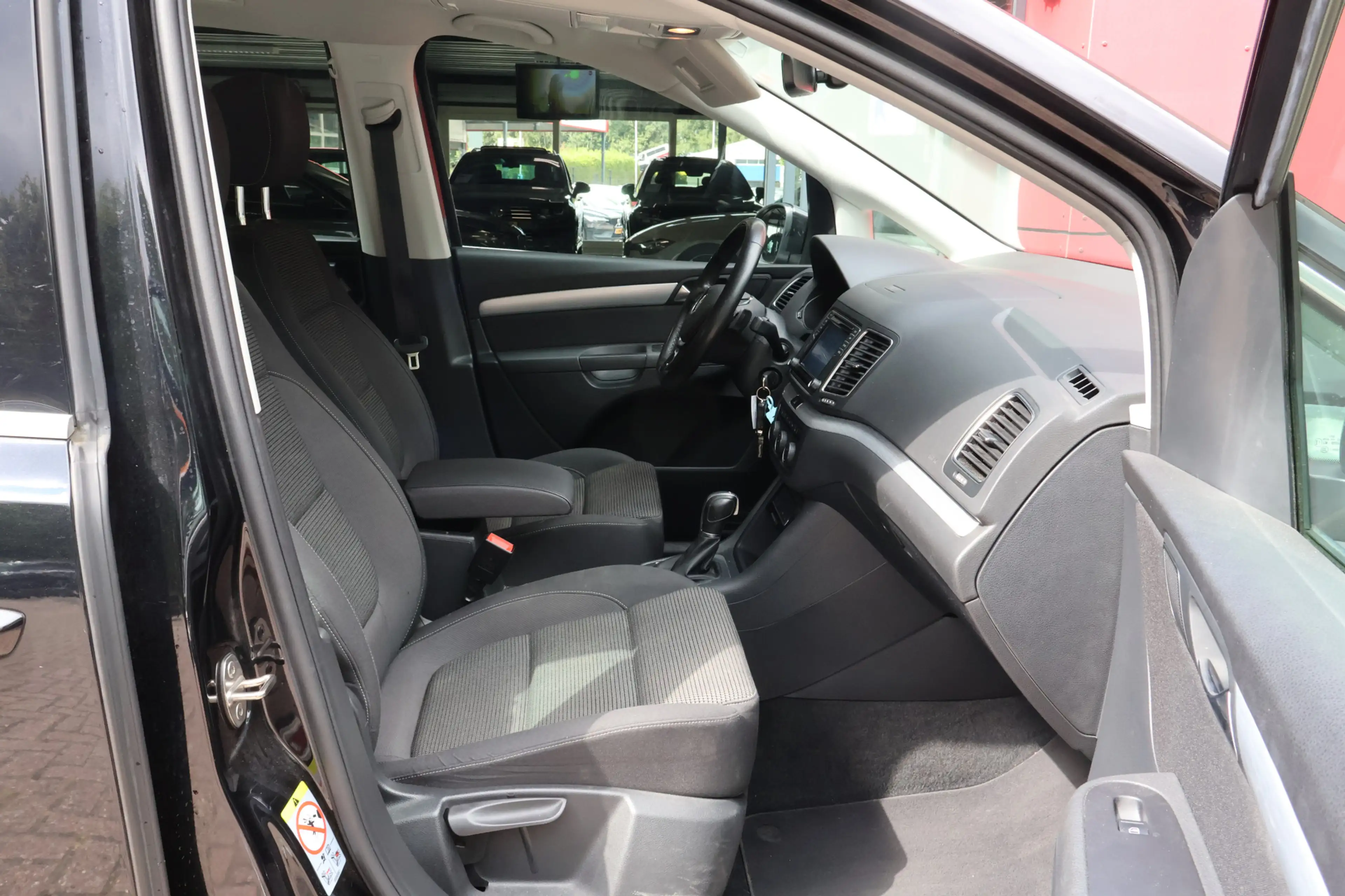 Volkswagen Sharan 1.4 TSI DSG Exclusive Series | 7-Persoons | Climat — photo 18