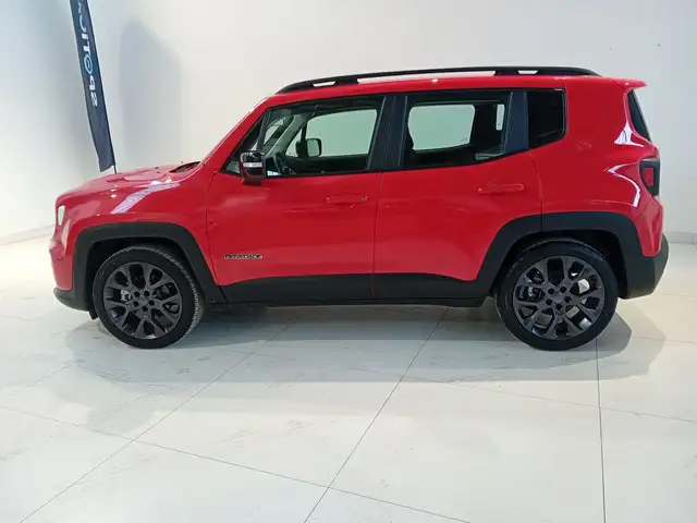 Jeep Renegade view 7