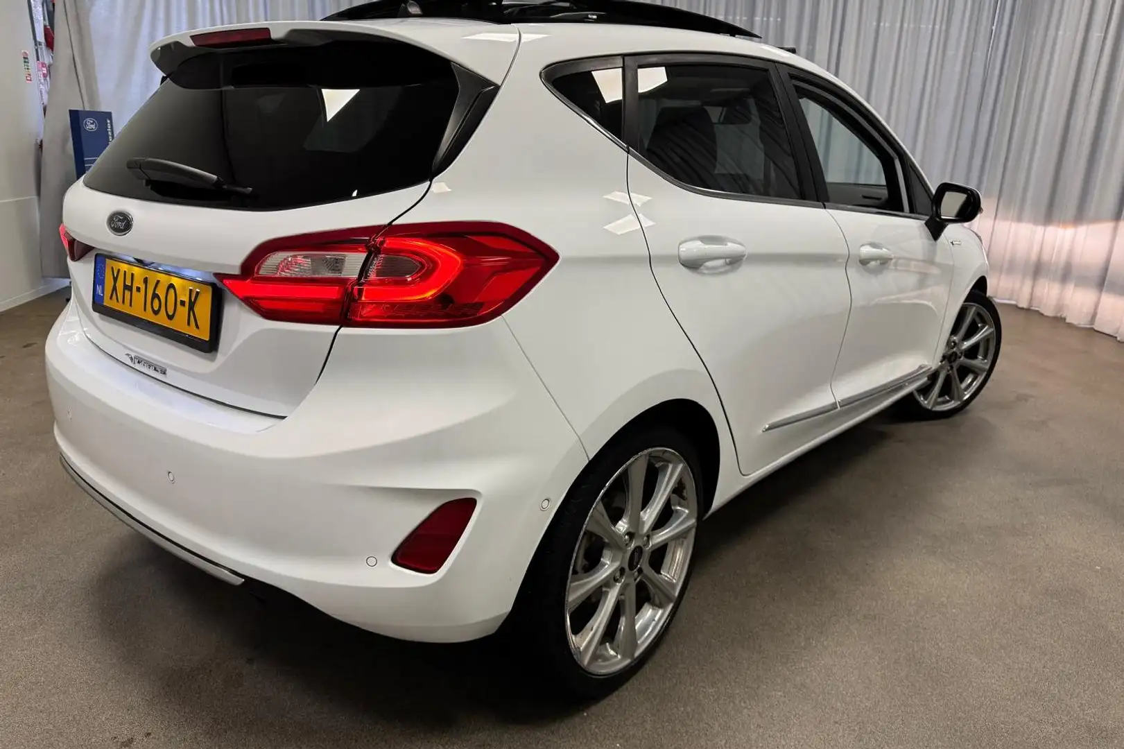 Ford Fiesta 1.0 EcoBoost Vignale | Panoramadak | Adaptive Crui Blanc - 2